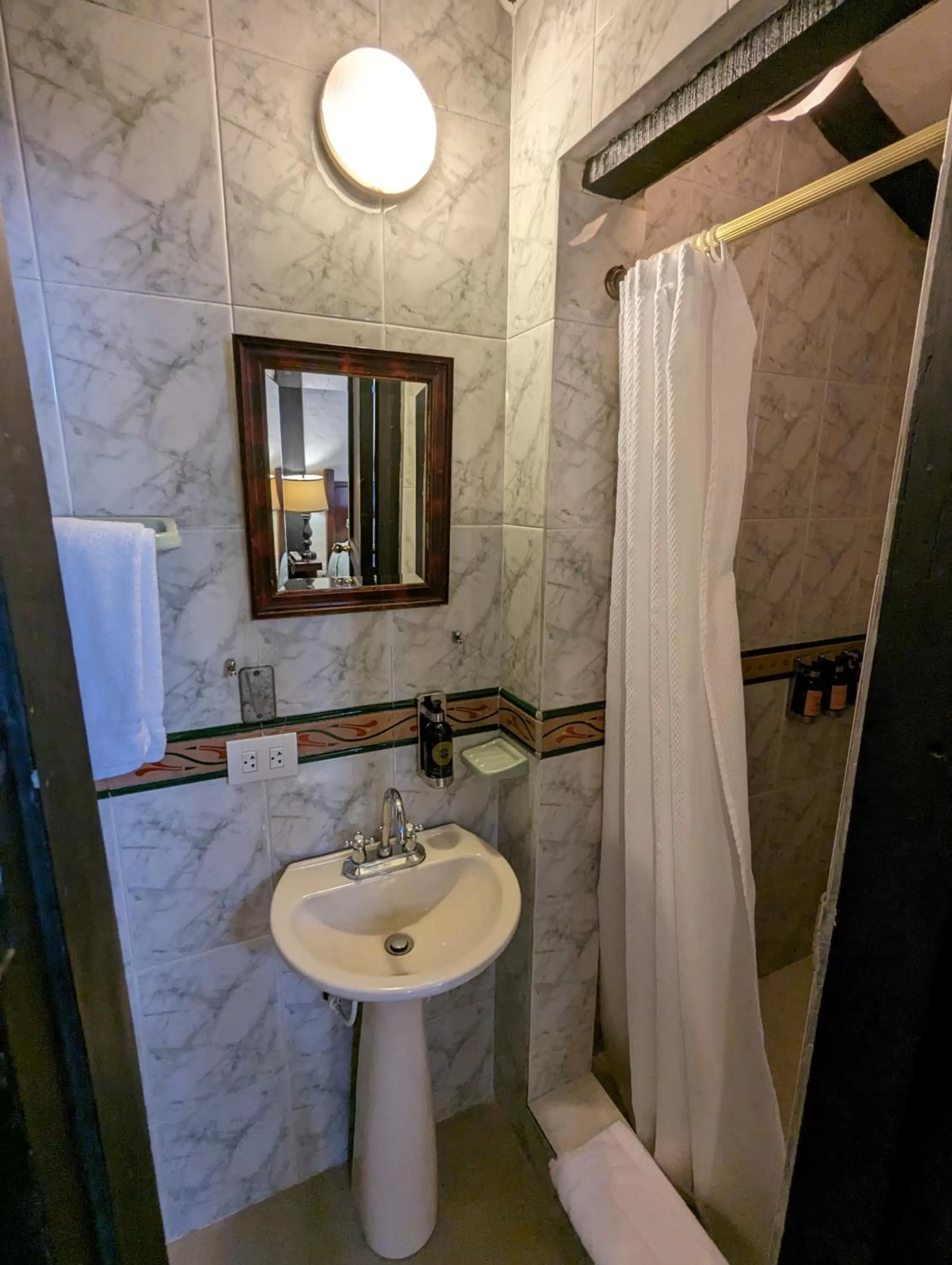 Bathroom in Posada Cafe La Huerta