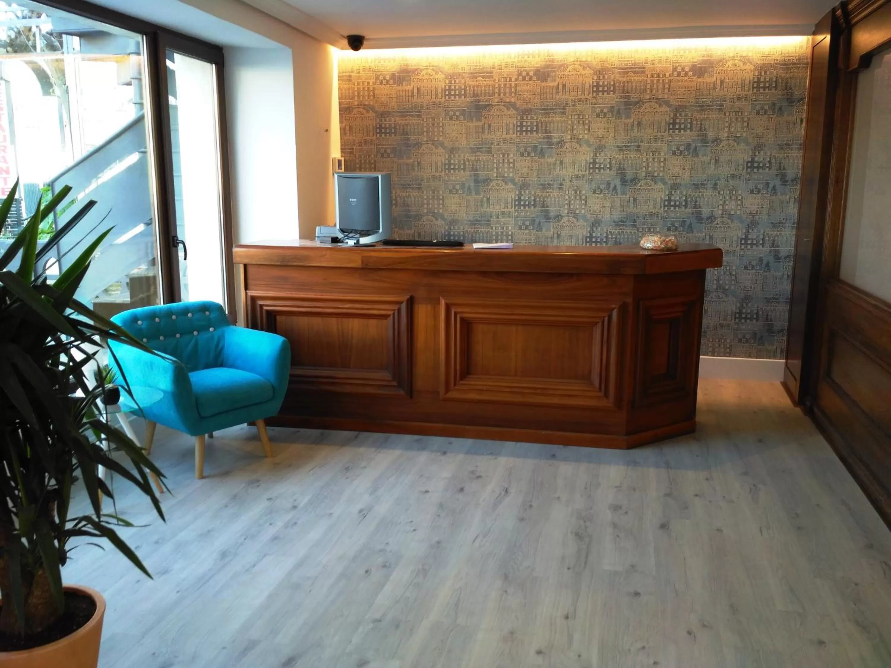 Lobby or reception in Hotel Puerta Ciudad Rodrigo