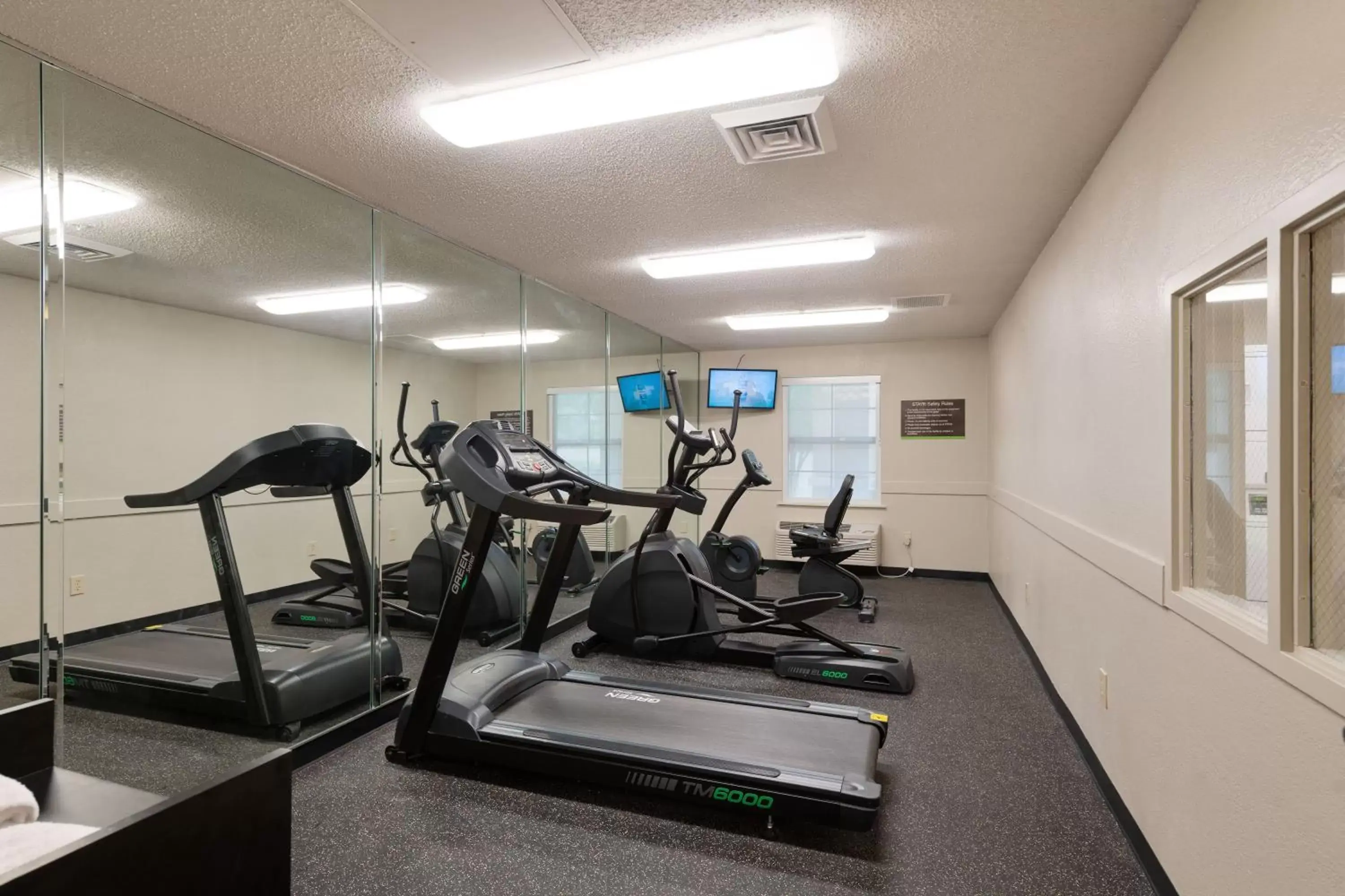 Fitness centre/facilities, Fitness Center/Facilities in Extended Stay America Premier Suites - Oakland - Alameda