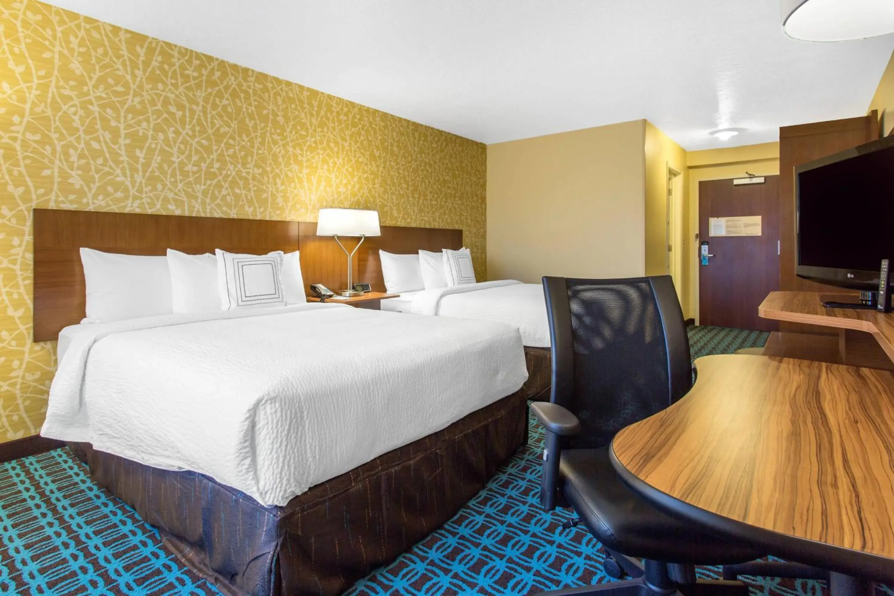 Photo of the whole room, Bed in Fairfield Inn & Suites by Marriott Santa Fe