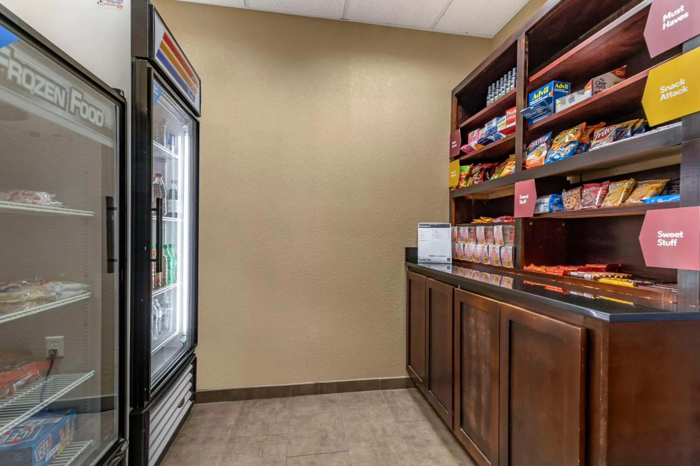 Other in Comfort Suites Medical Center near Six Flags