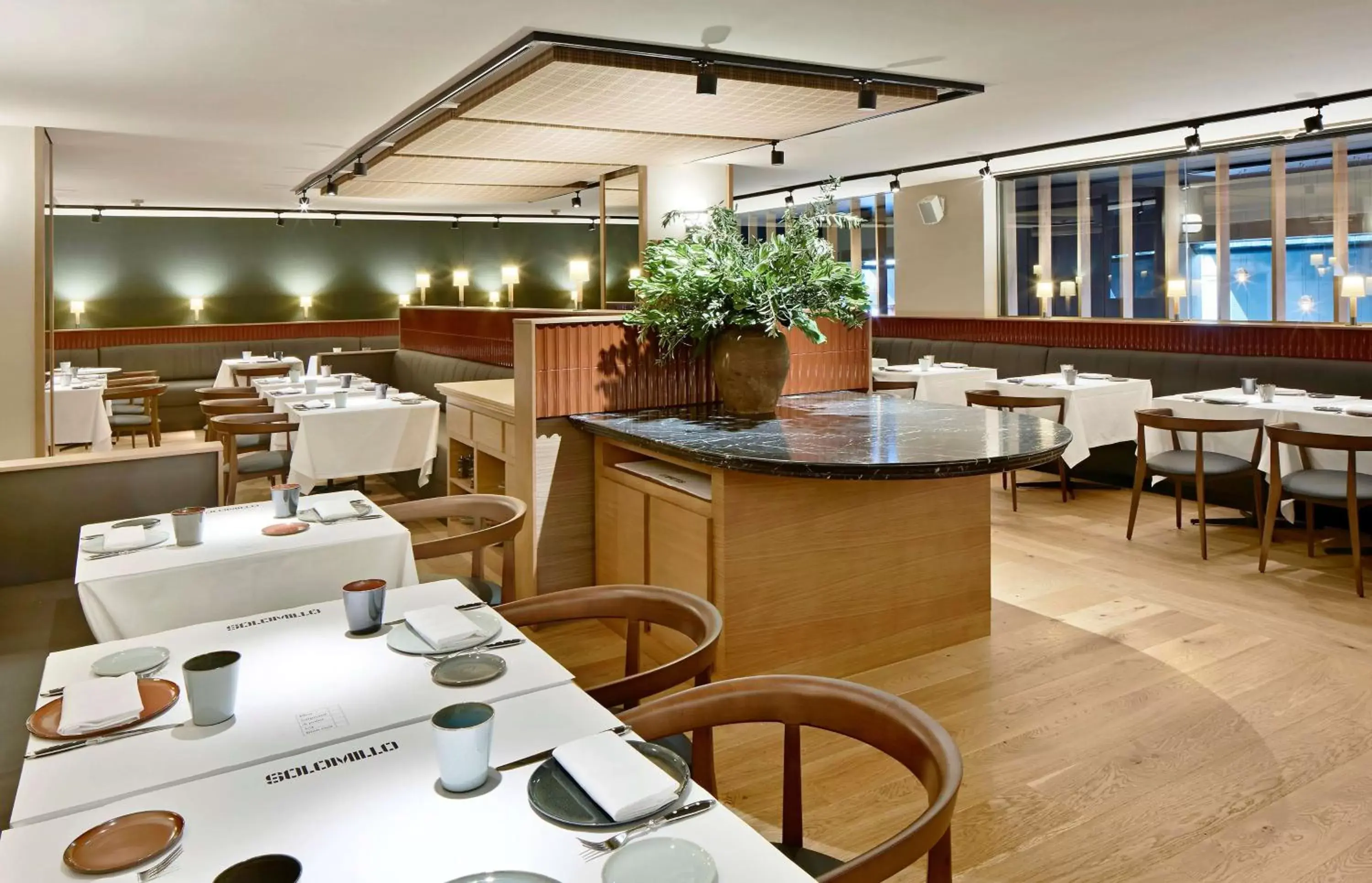 Dining area, Restaurant/Places to Eat in Alexandra Barcelona Hotel, Curio Collection by Hilton