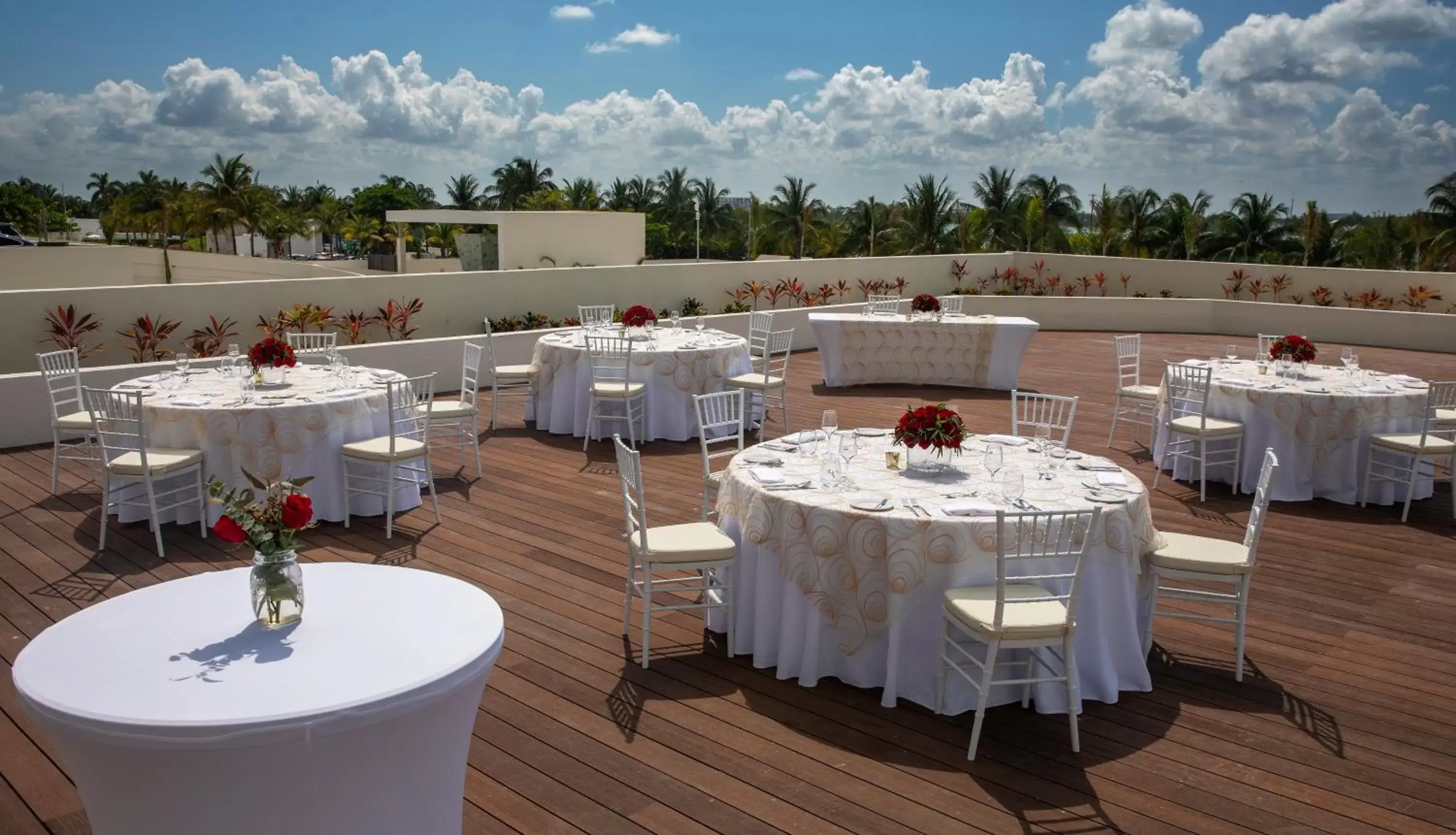 wedding, Restaurant/Places to Eat in Royalton CHIC Cancun, An Autograph Collection All-Inclusive Resort - Adults Only