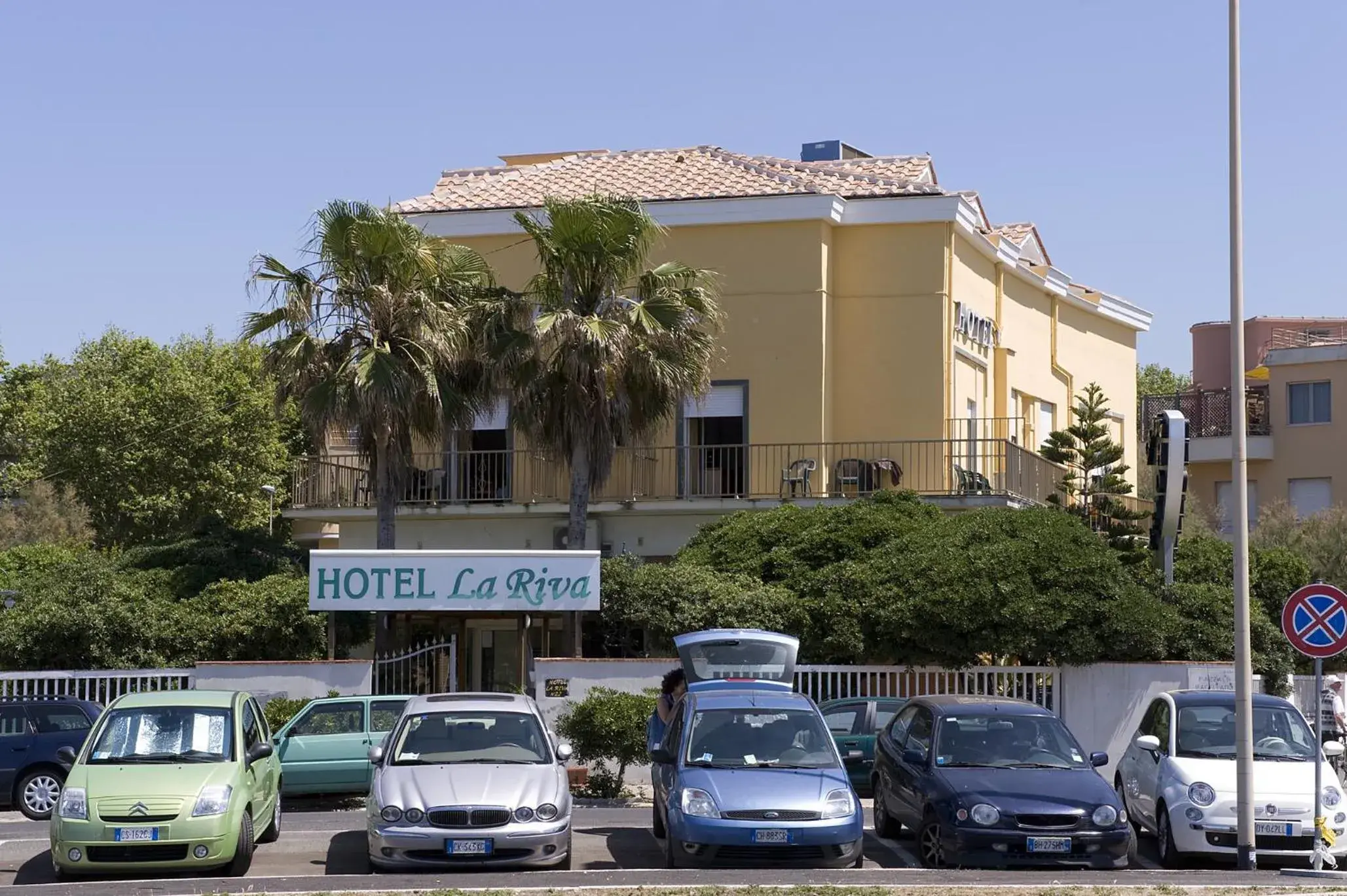 Facade/entrance, Property Building in Dipendenza Hotel Bellavista