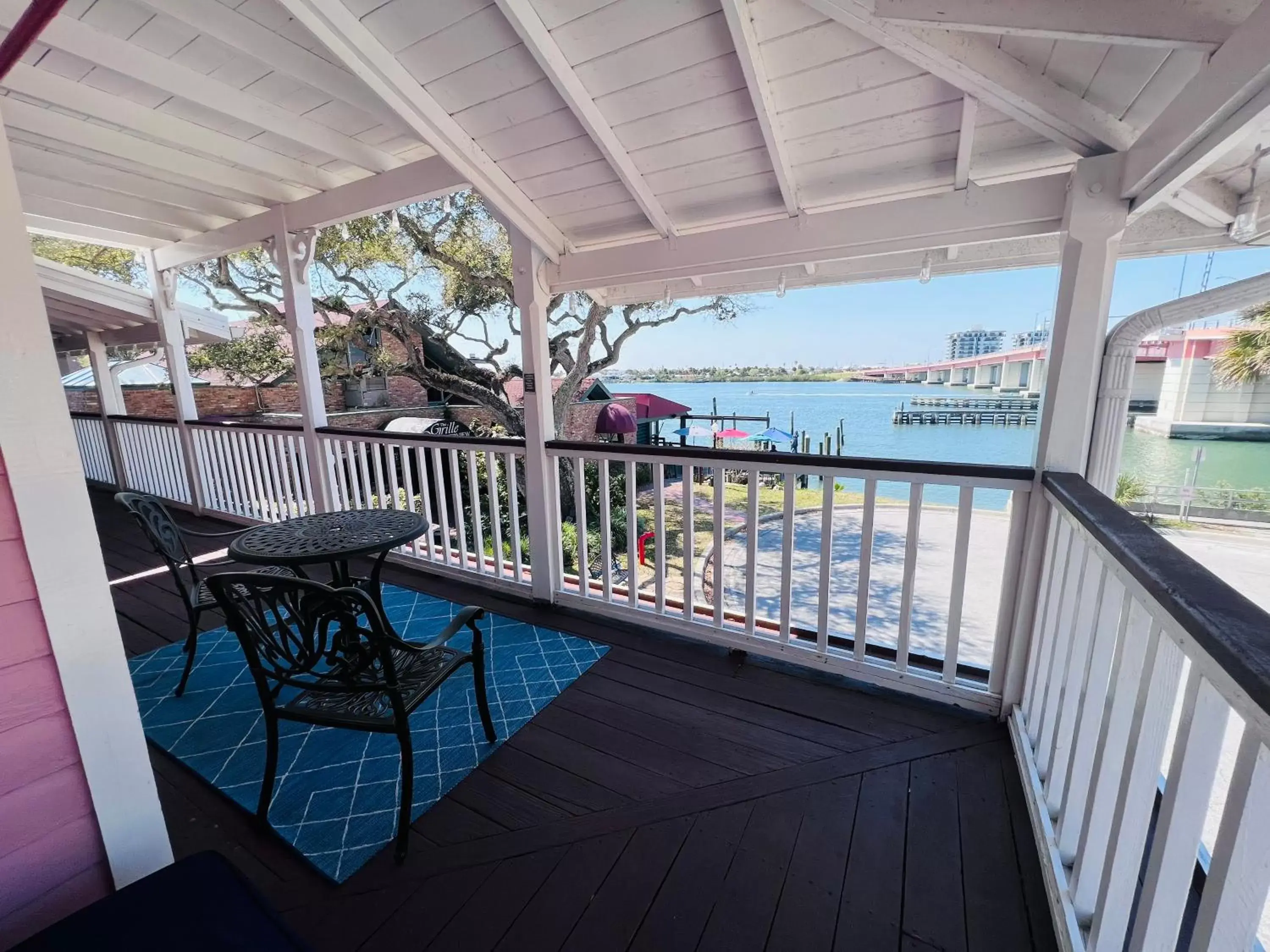 Balcony/Terrace in The Riverview Hotel - New Smyrna Beach