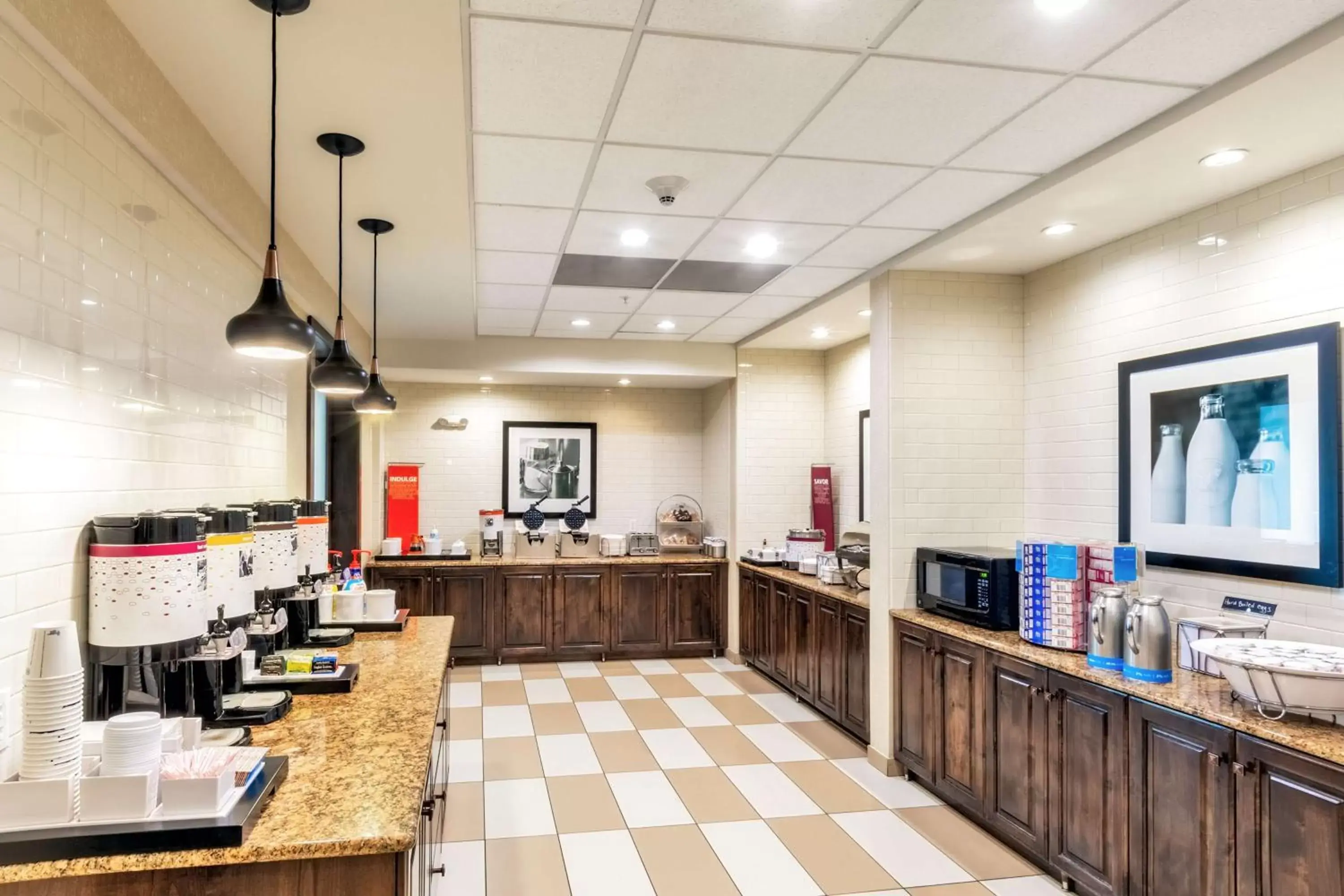 Dining area, Restaurant/Places to Eat in Hampton Inn Laramie