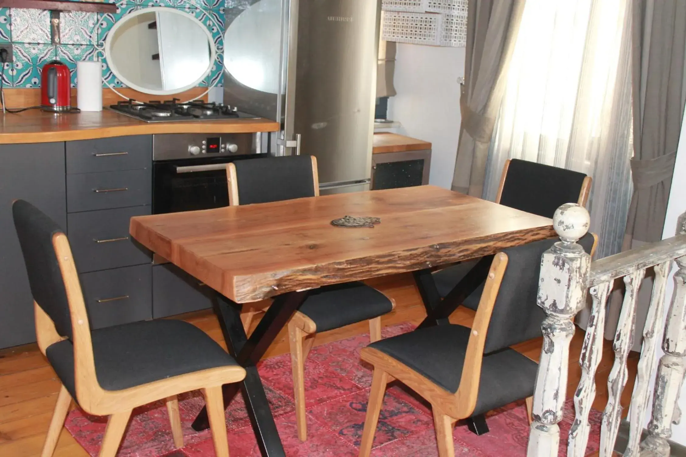 TV and multimedia, Dining Area in MySuite Istanbul Cihangir
