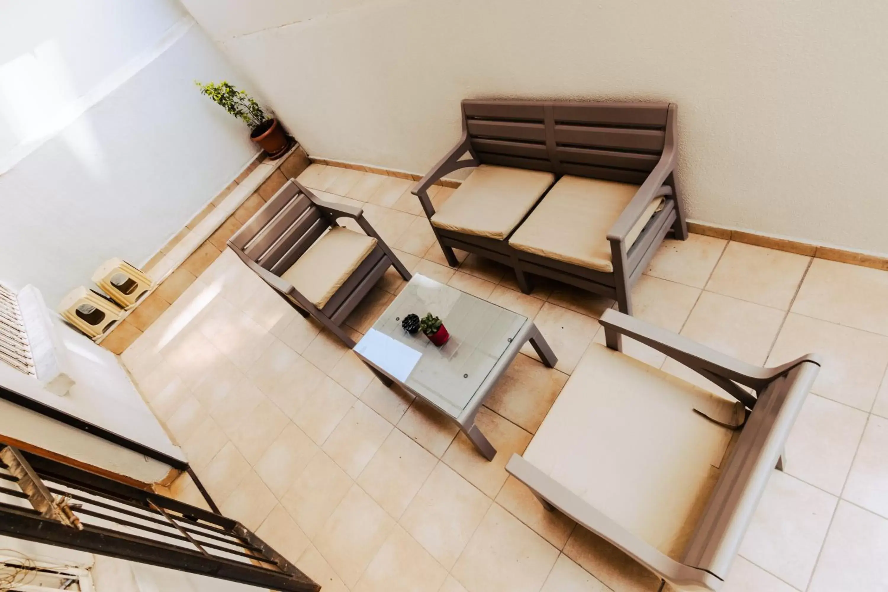 Balcony/Terrace, Floor Plan in Zendy Suite Hotel