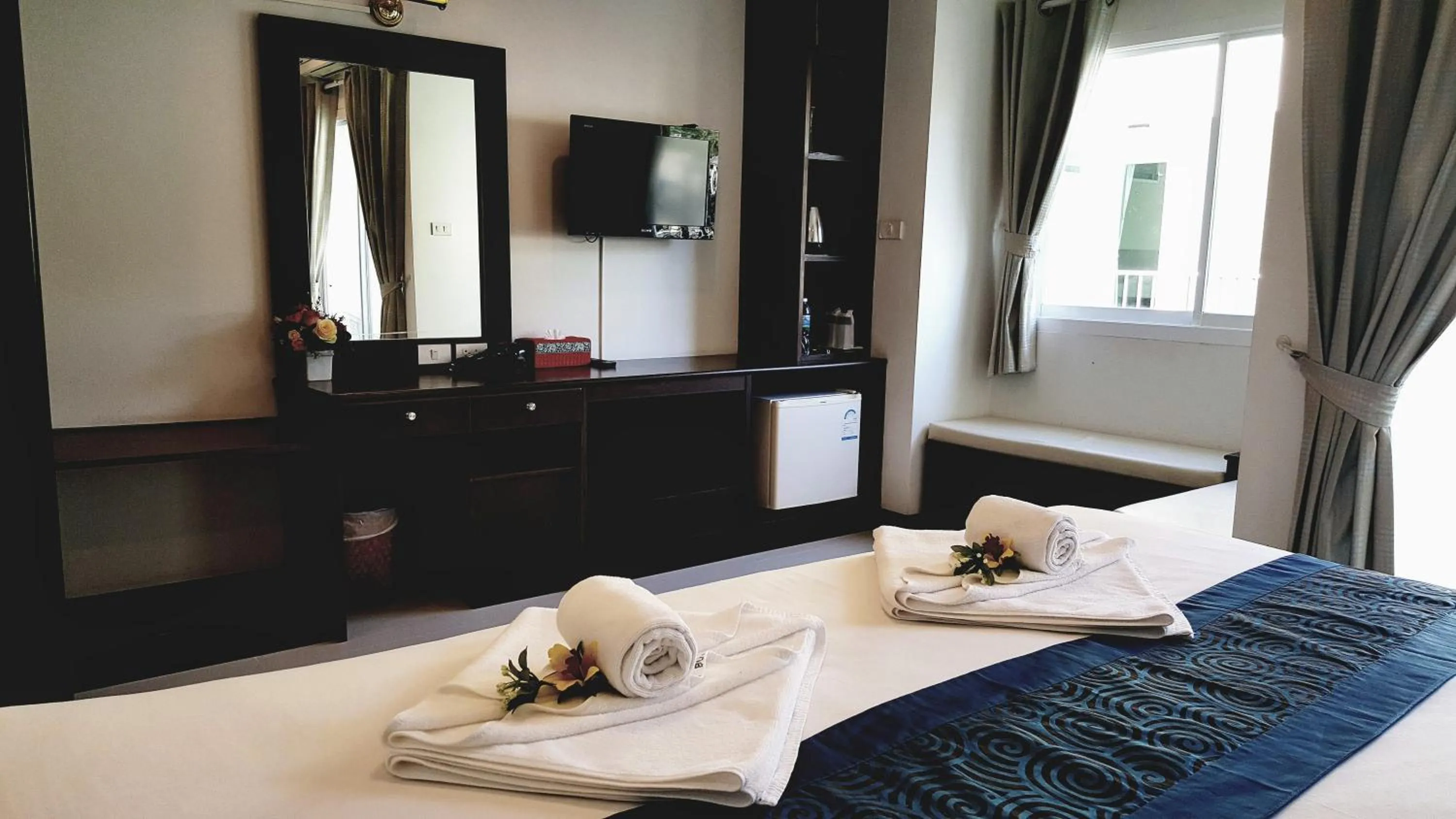 Bed in Ruen Buathong Boutique Hotel Patong Beach