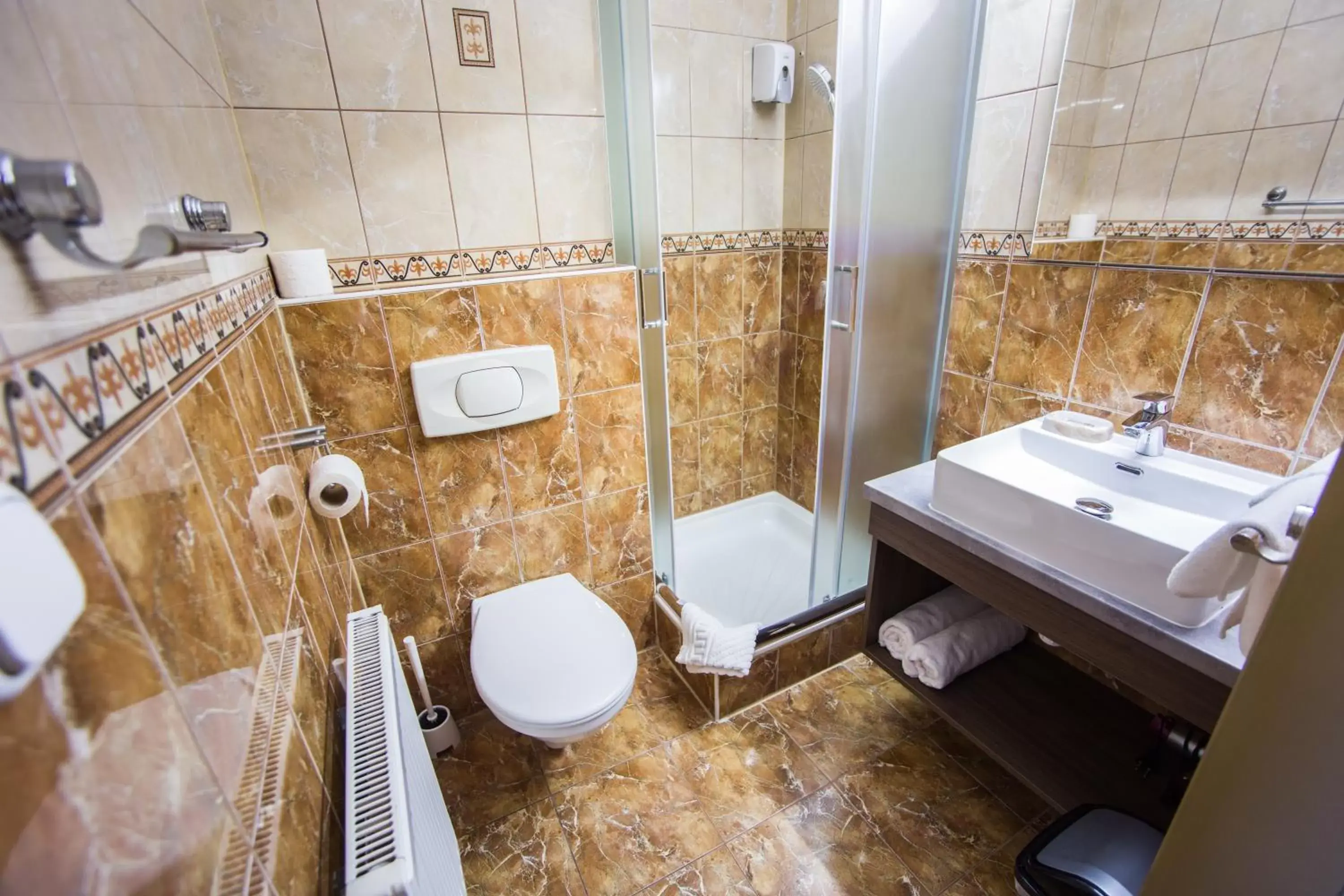 Bathroom in Hotel Viktória