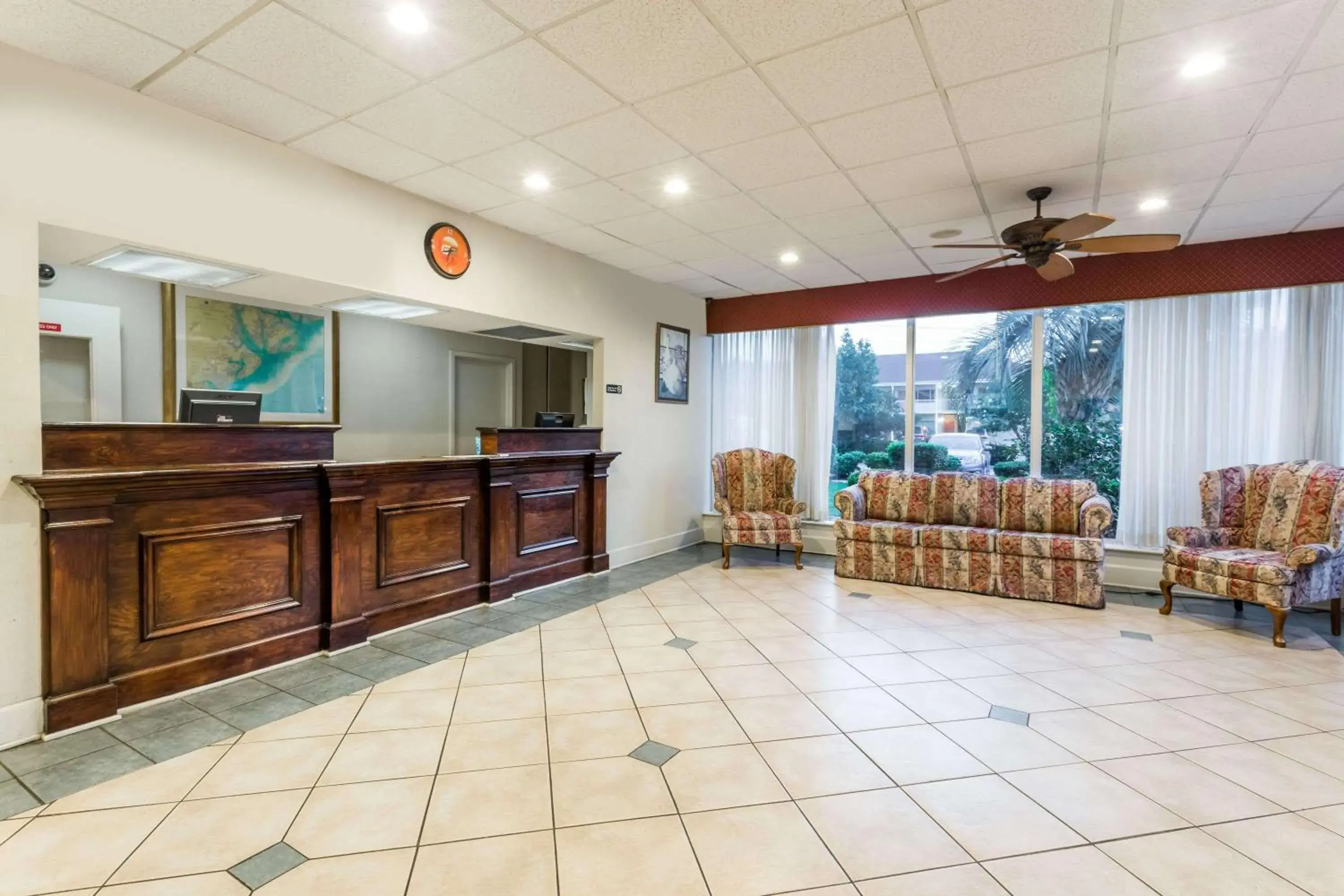 Lobby or reception, Lobby/Reception in Super 8 by Wyndham Hardeeville