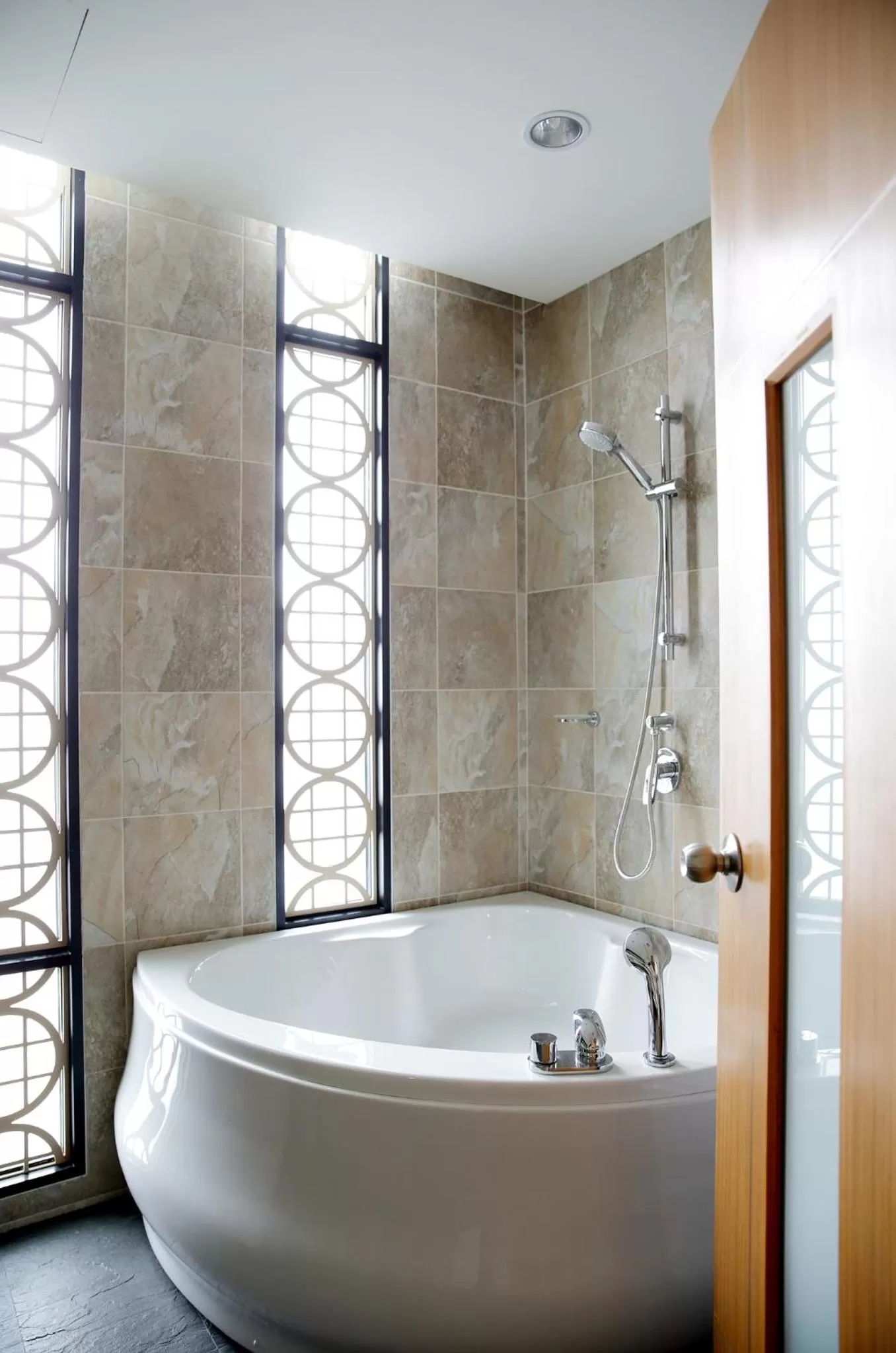 Bathroom in S17 Nimman