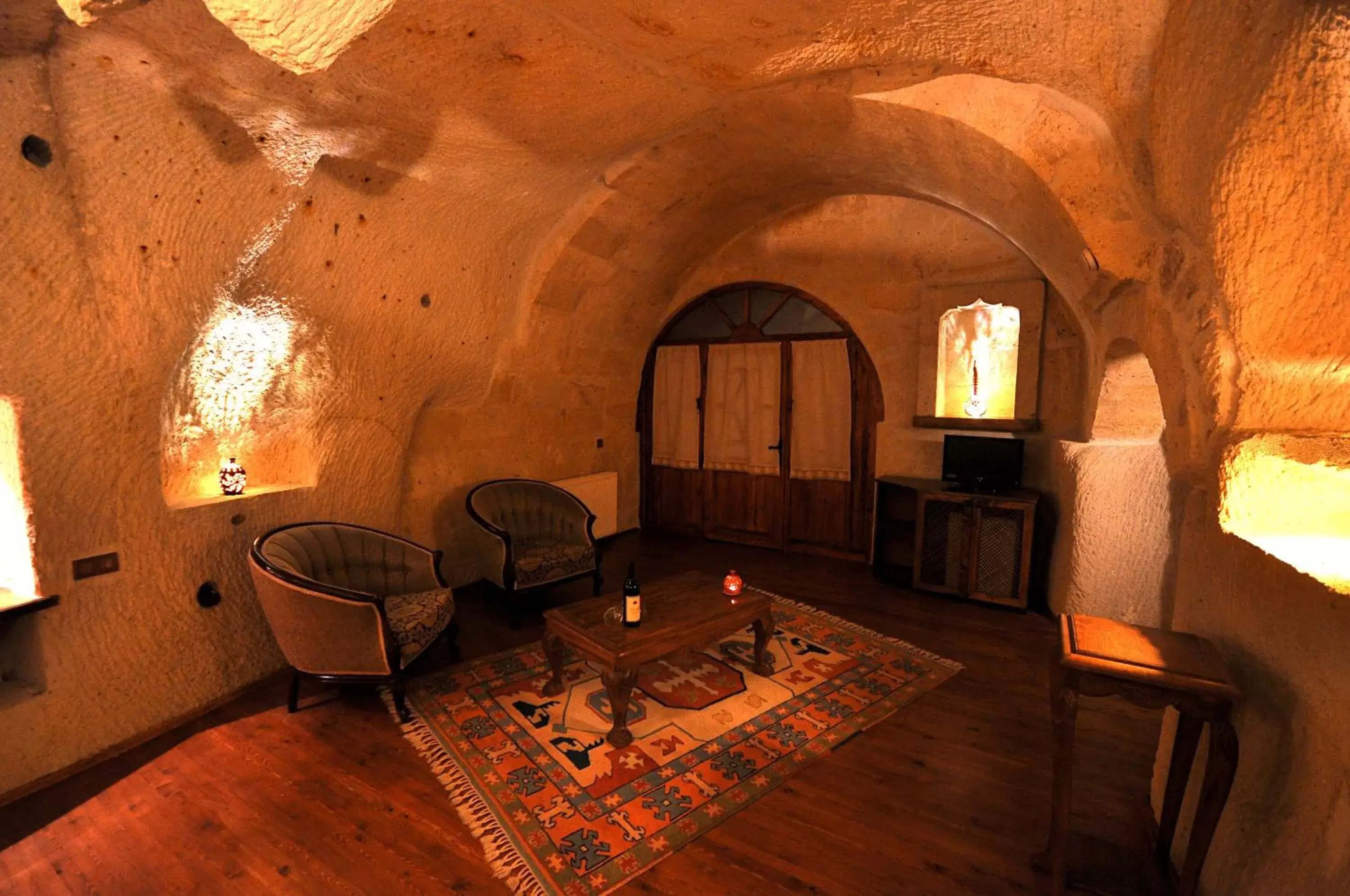 Other, Seating Area in Has Cave Konak