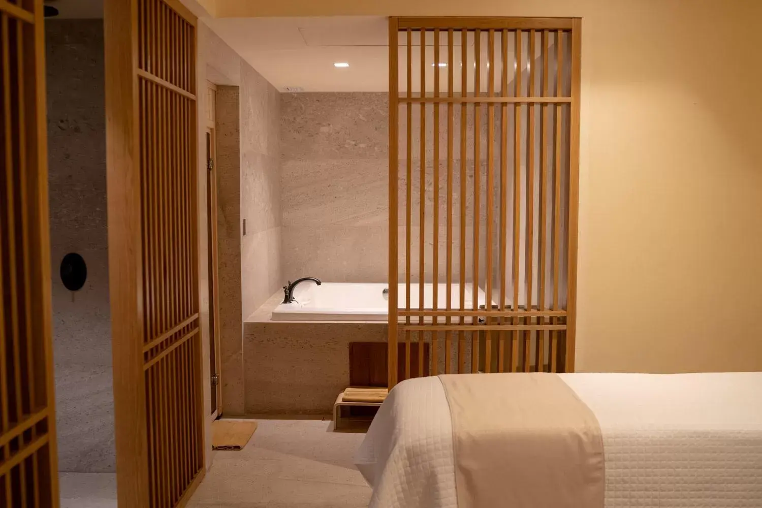 Spa and wellness centre/facilities, Bed in Nobu Hotel Los Cabos