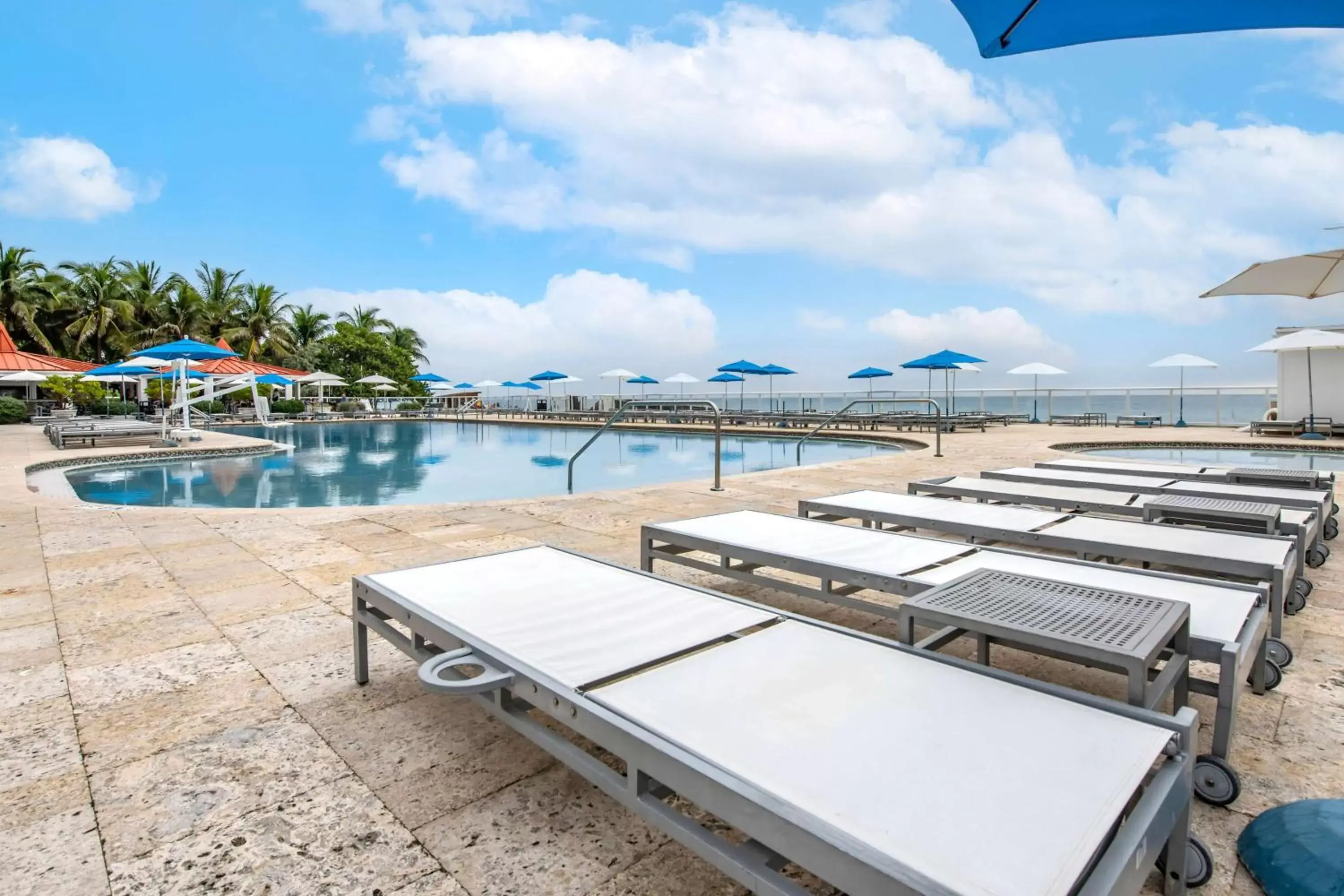 Pool view in Ramada Plaza by Wyndham Marco Polo Beach Resort
