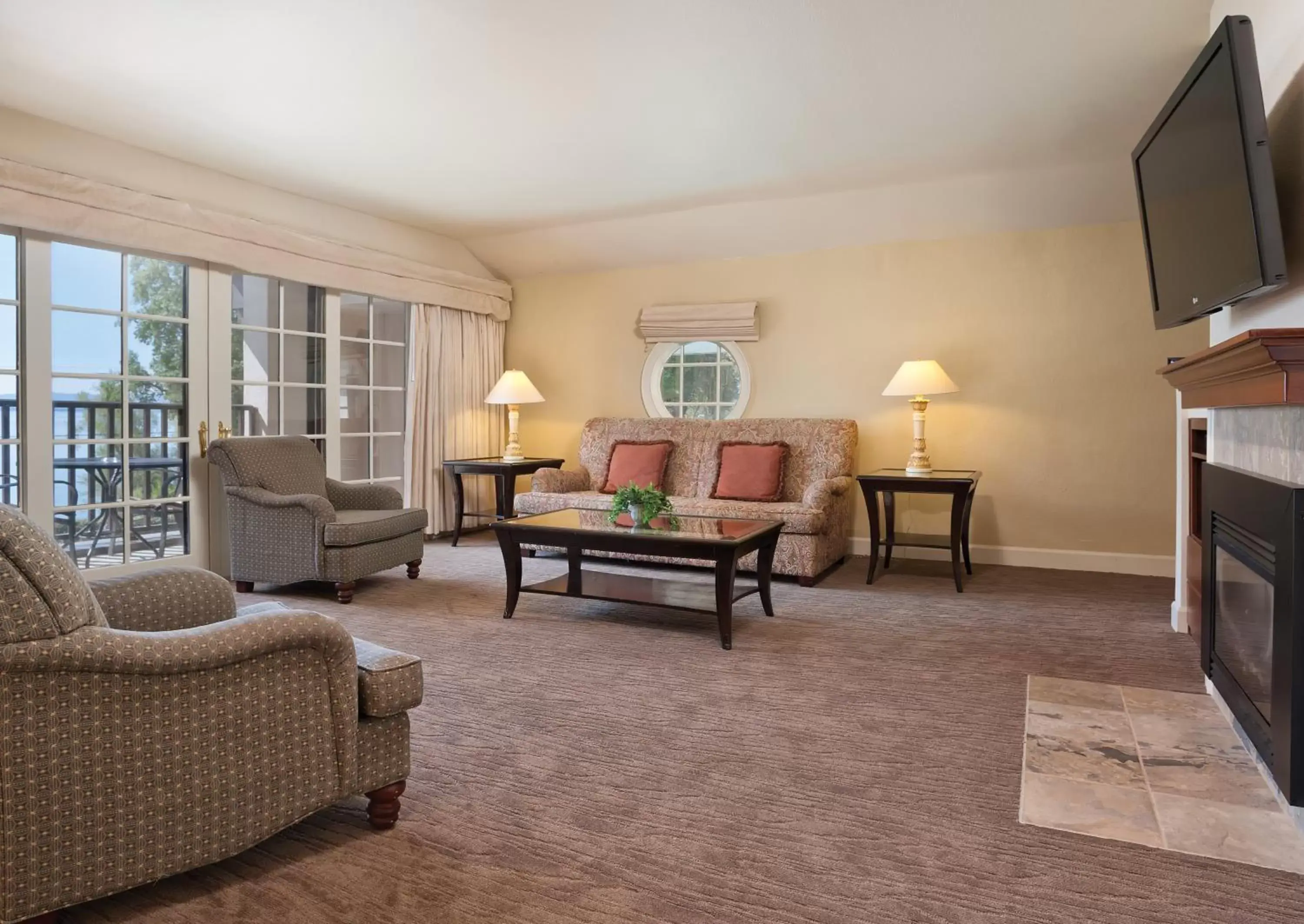 Photo of the whole room, Seating Area in WorldMark Clear Lake