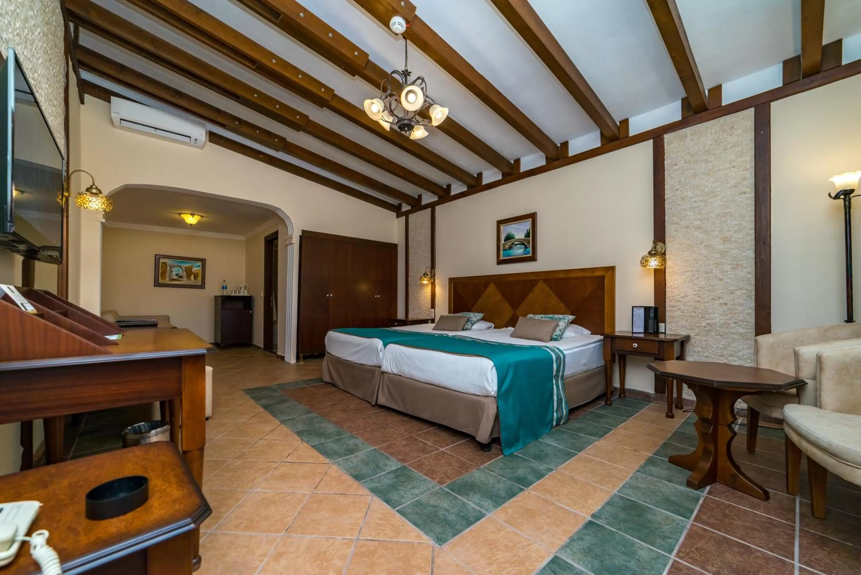 Photo of the whole room, Bed in Kamelya Selin Hotel Luxury Resort & SPA