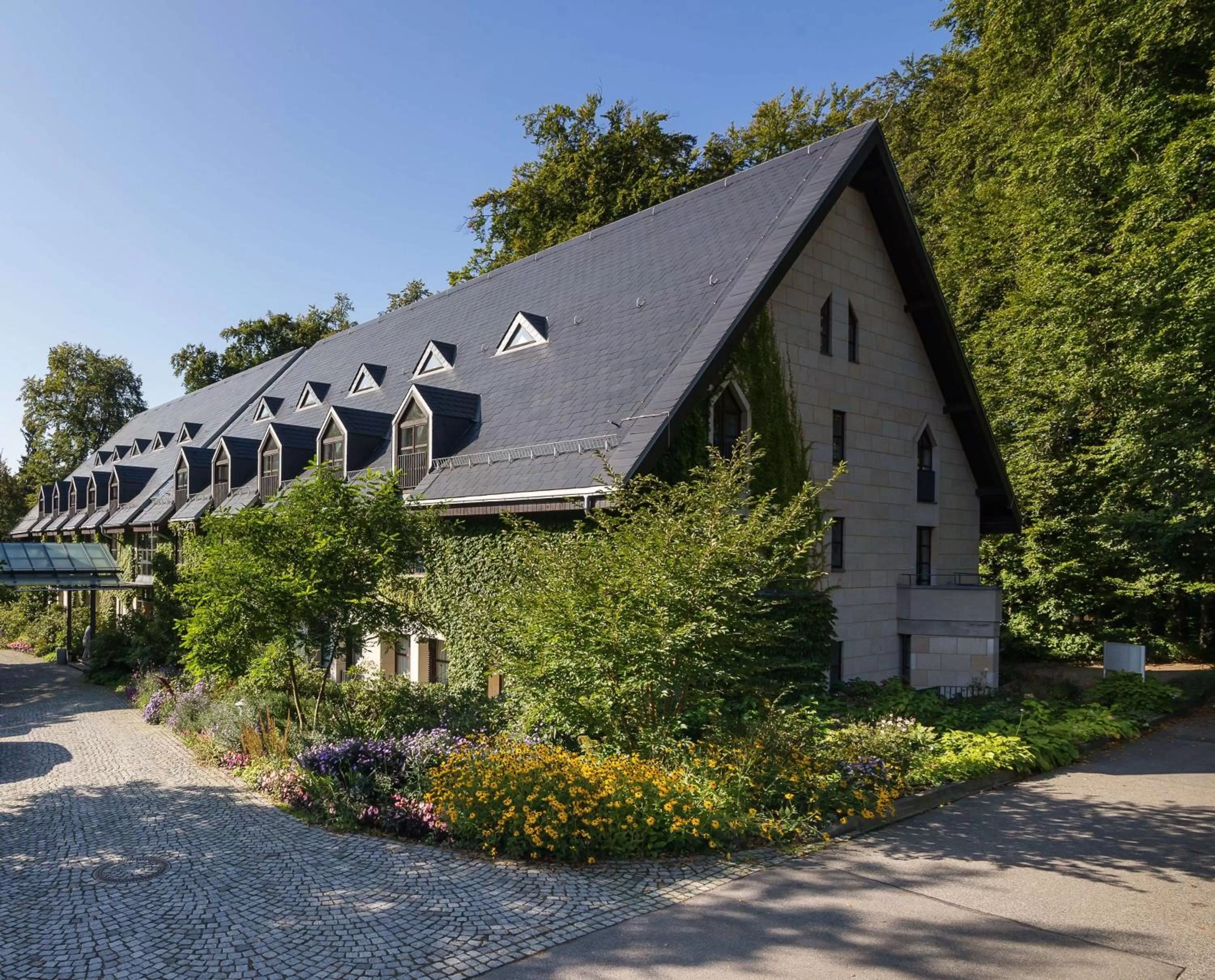 Property building in Hotel Schloss Eckberg
