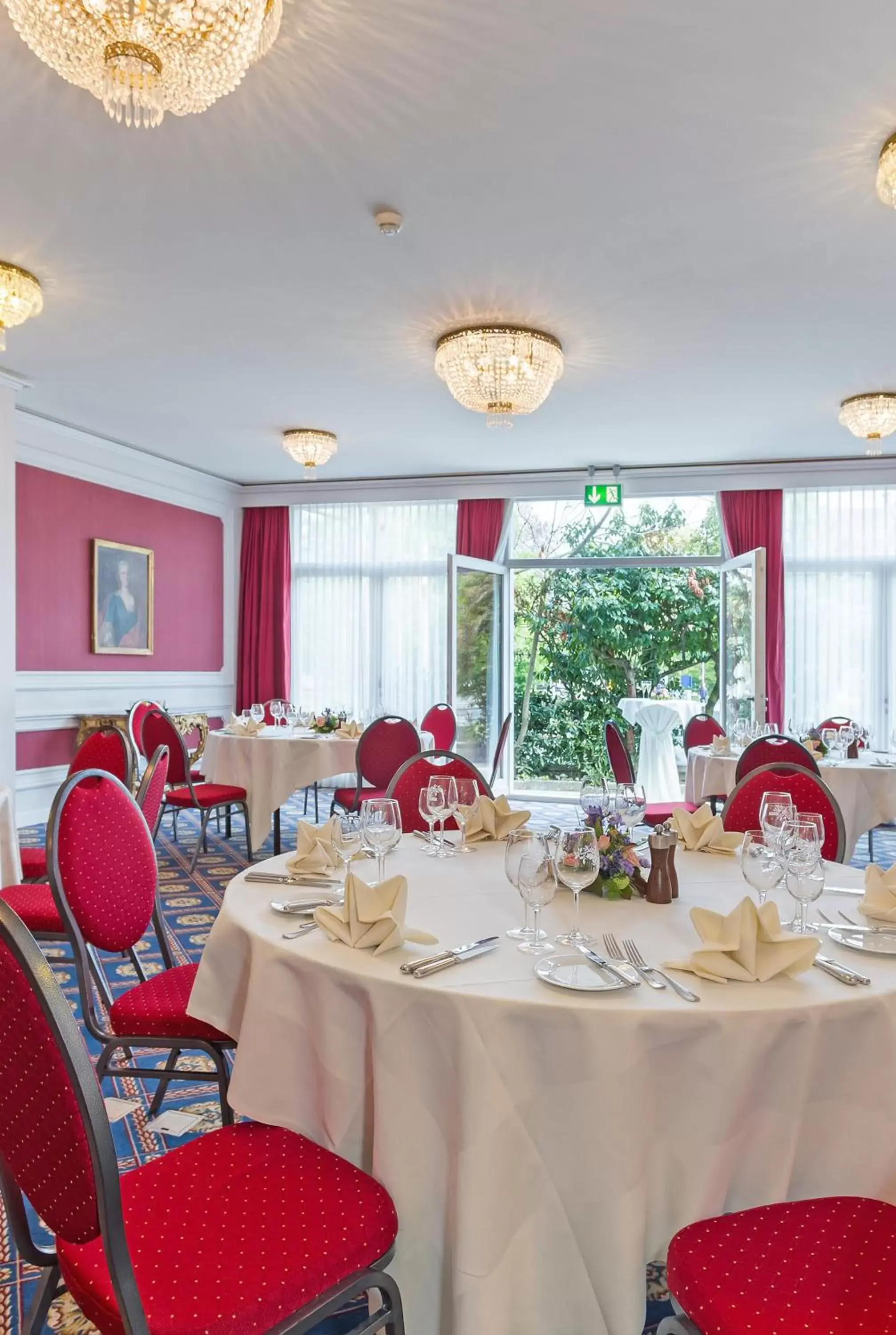 Banquet/Function facilities, Restaurant/Places to Eat in Hotel City Inn Basel