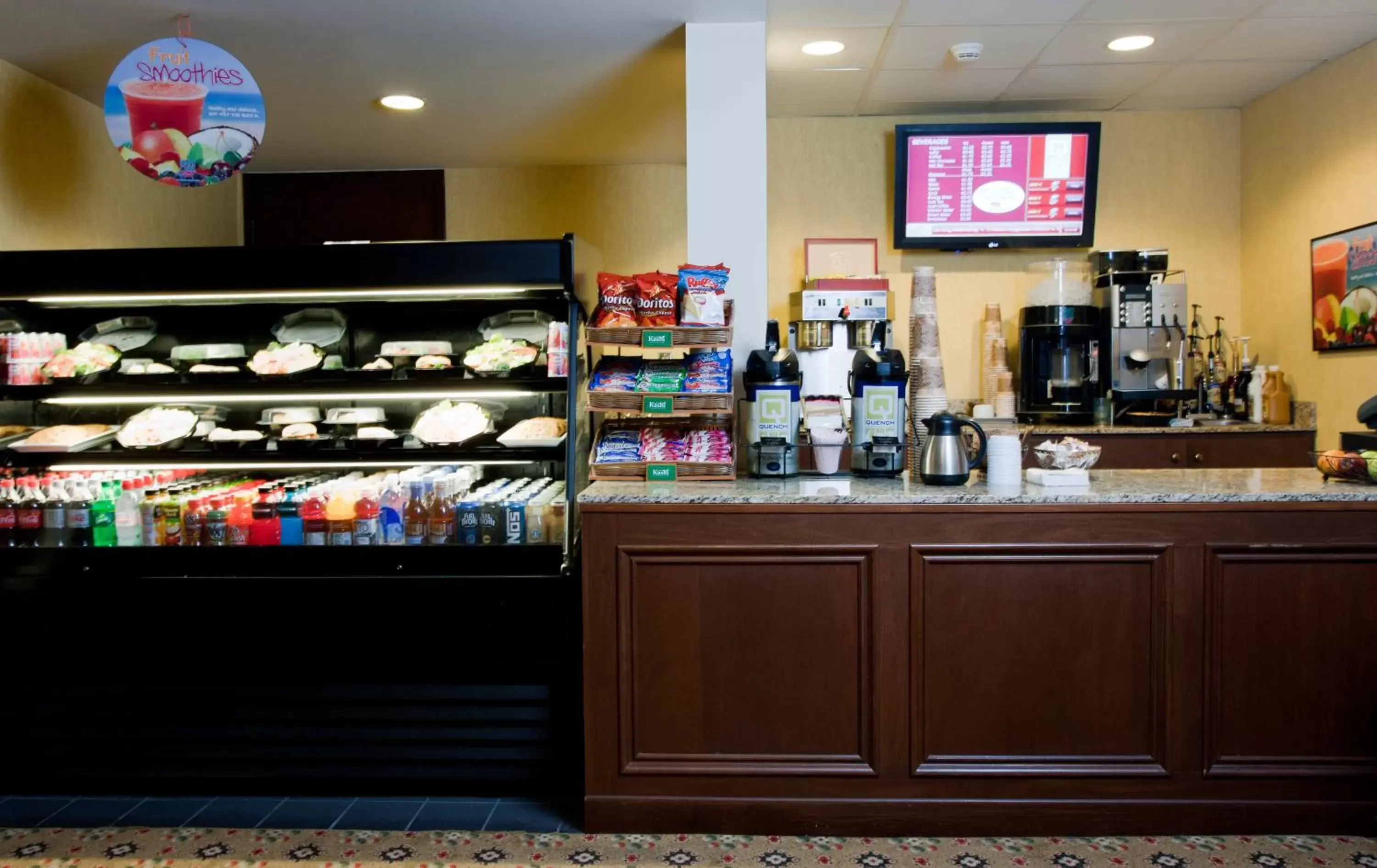 Coffee/tea facilities in Crowne Plaza Louisville Airport Expo Center, an IHG Hotel