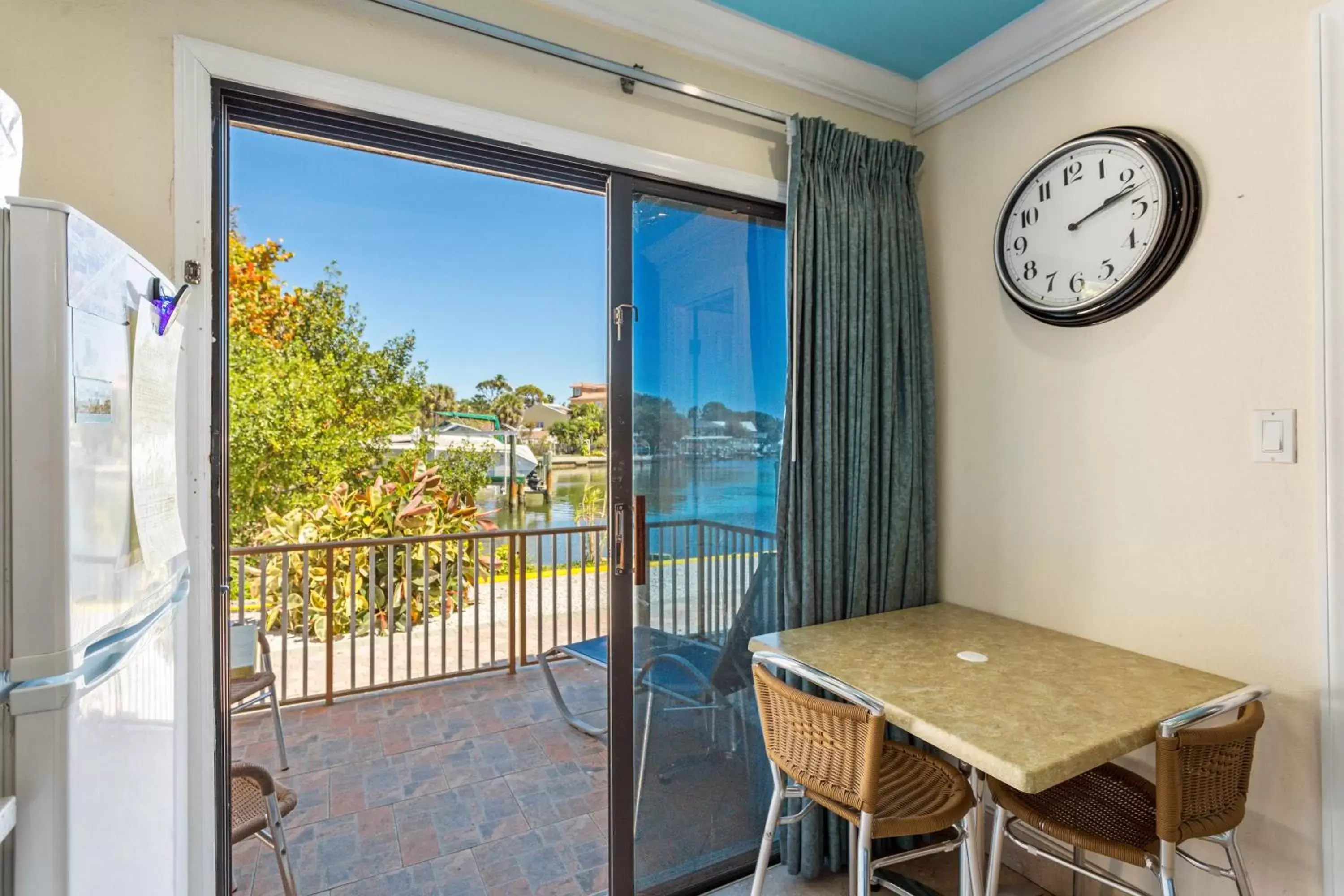 Balcony/Terrace in Bayview Plaza Waterfront Resort