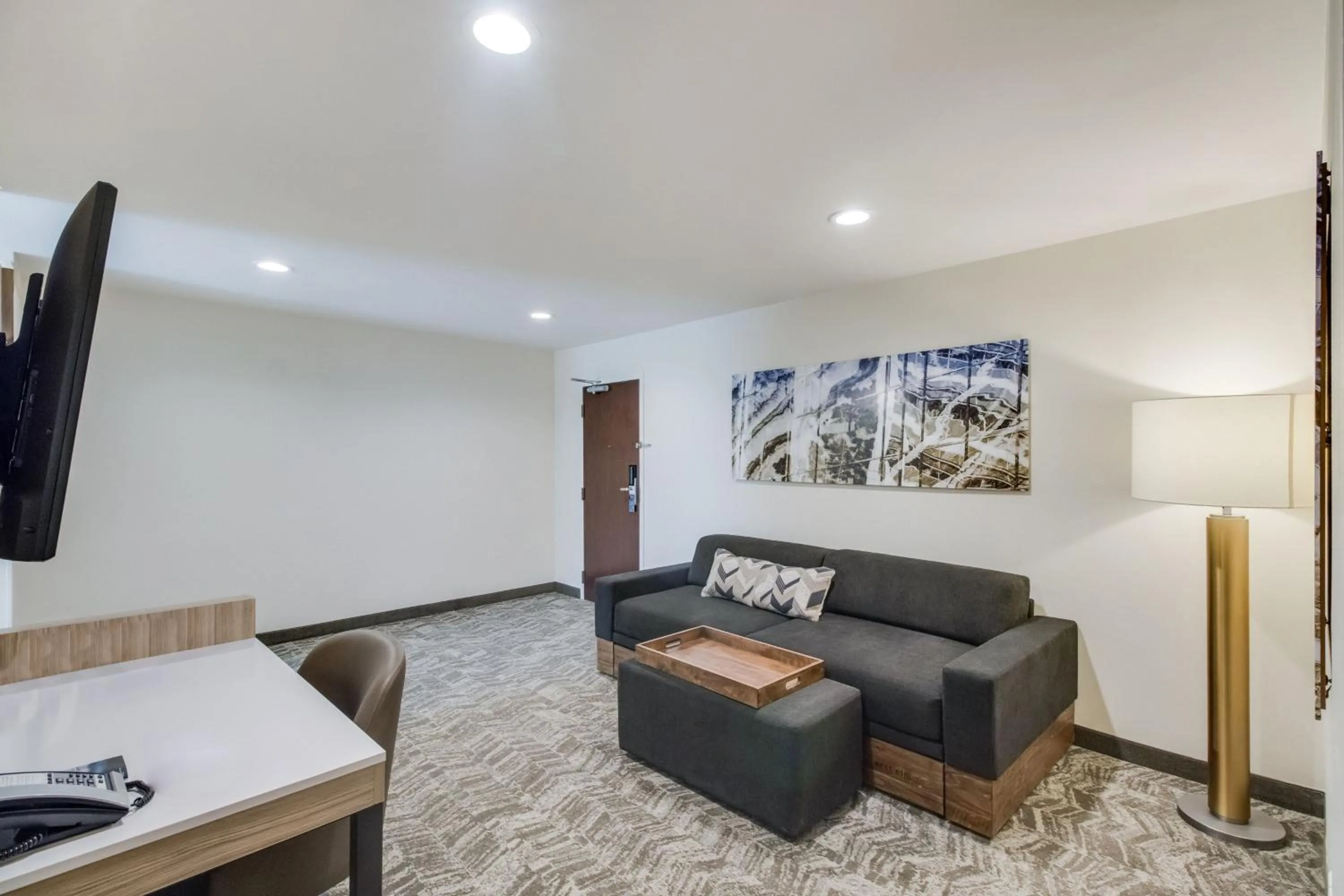 Living room, Bed in SpringHill Suites by Marriott Dallas NW Highway at Stemmons / I-35East