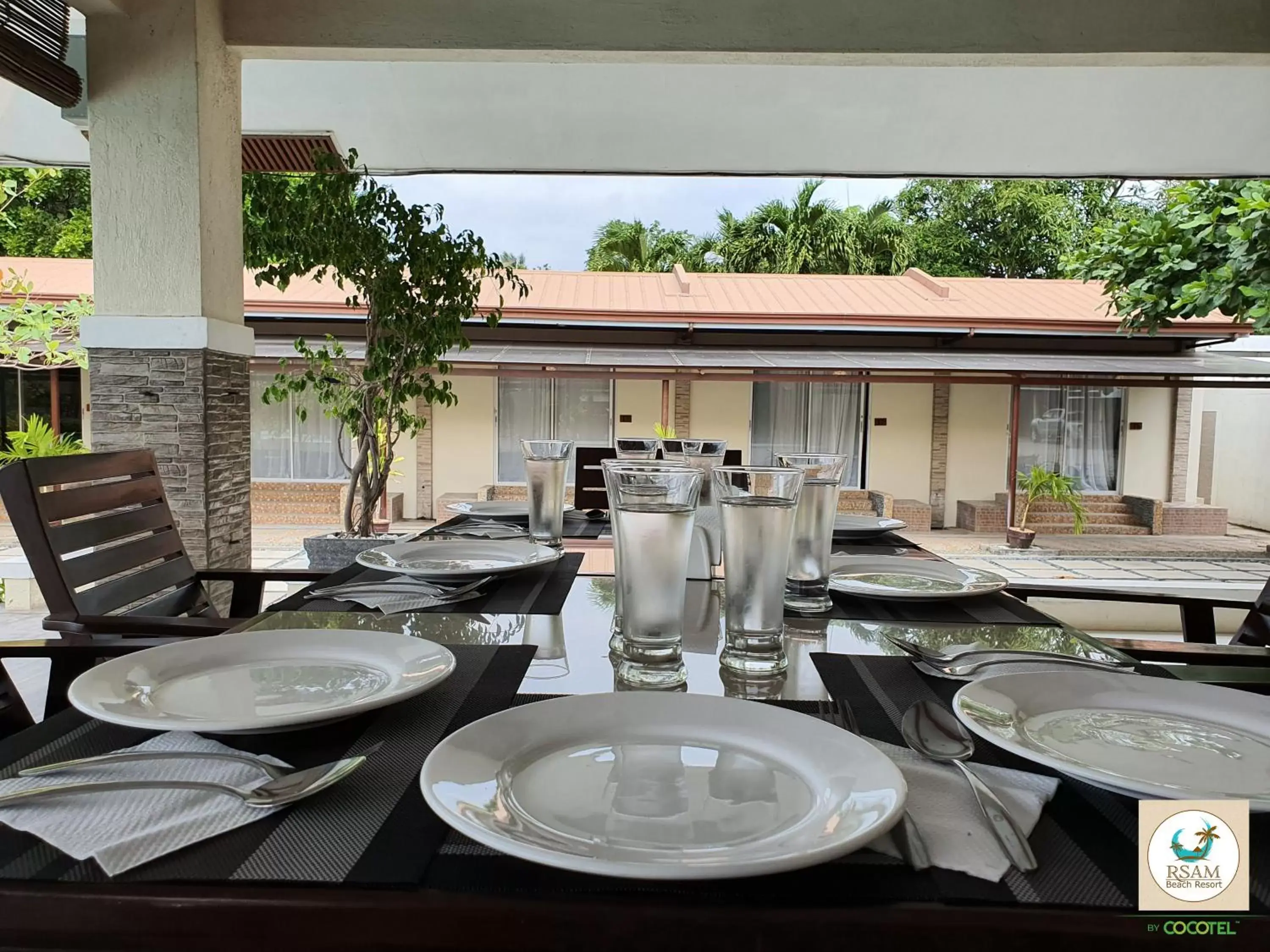 Restaurant/places to eat in RSAM Beach Resort by Cocotel Restaurant/places to eat in RSAM Beach Resort by Cocotel