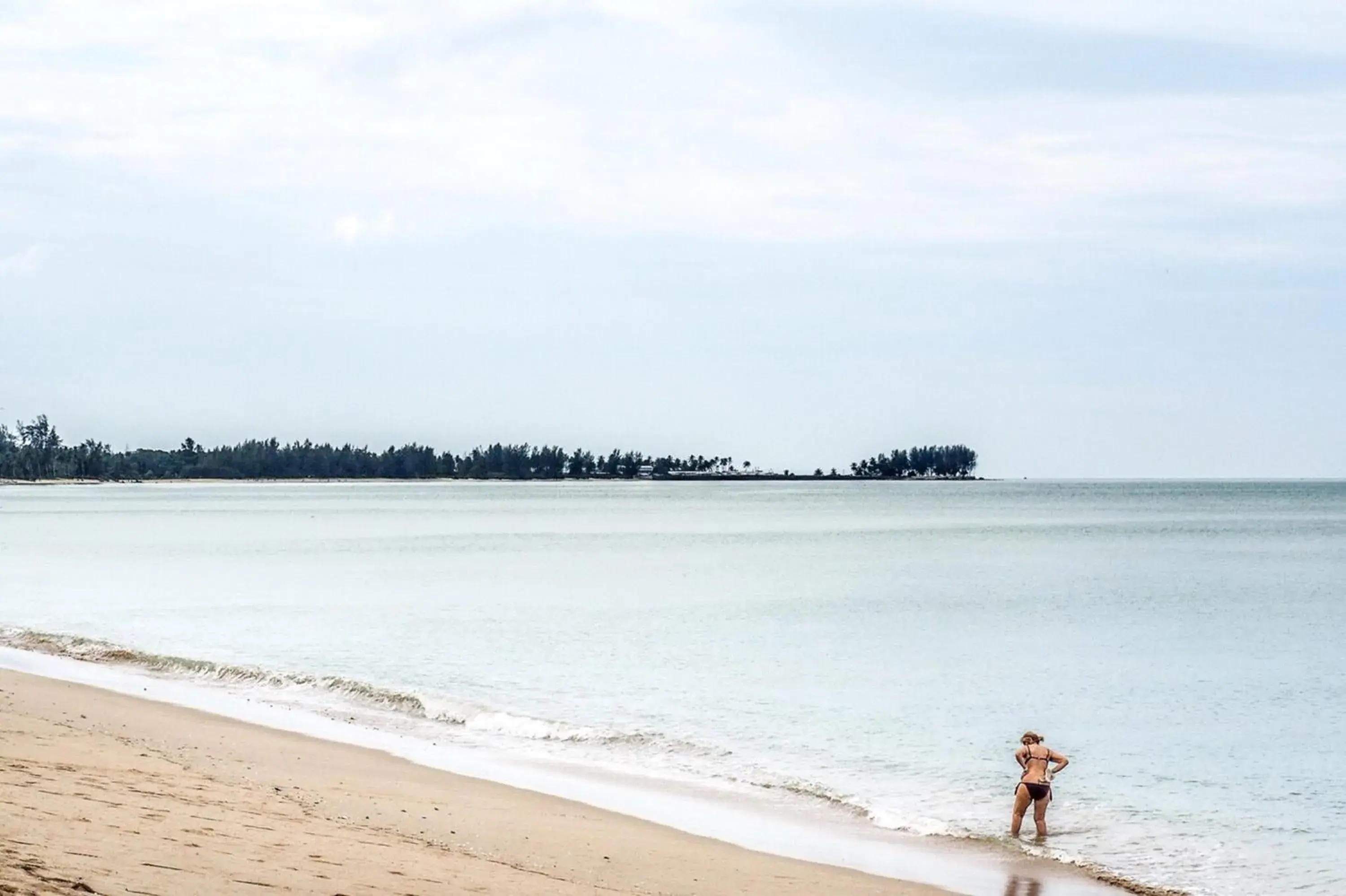 Beach in Le Menara Khao Lak