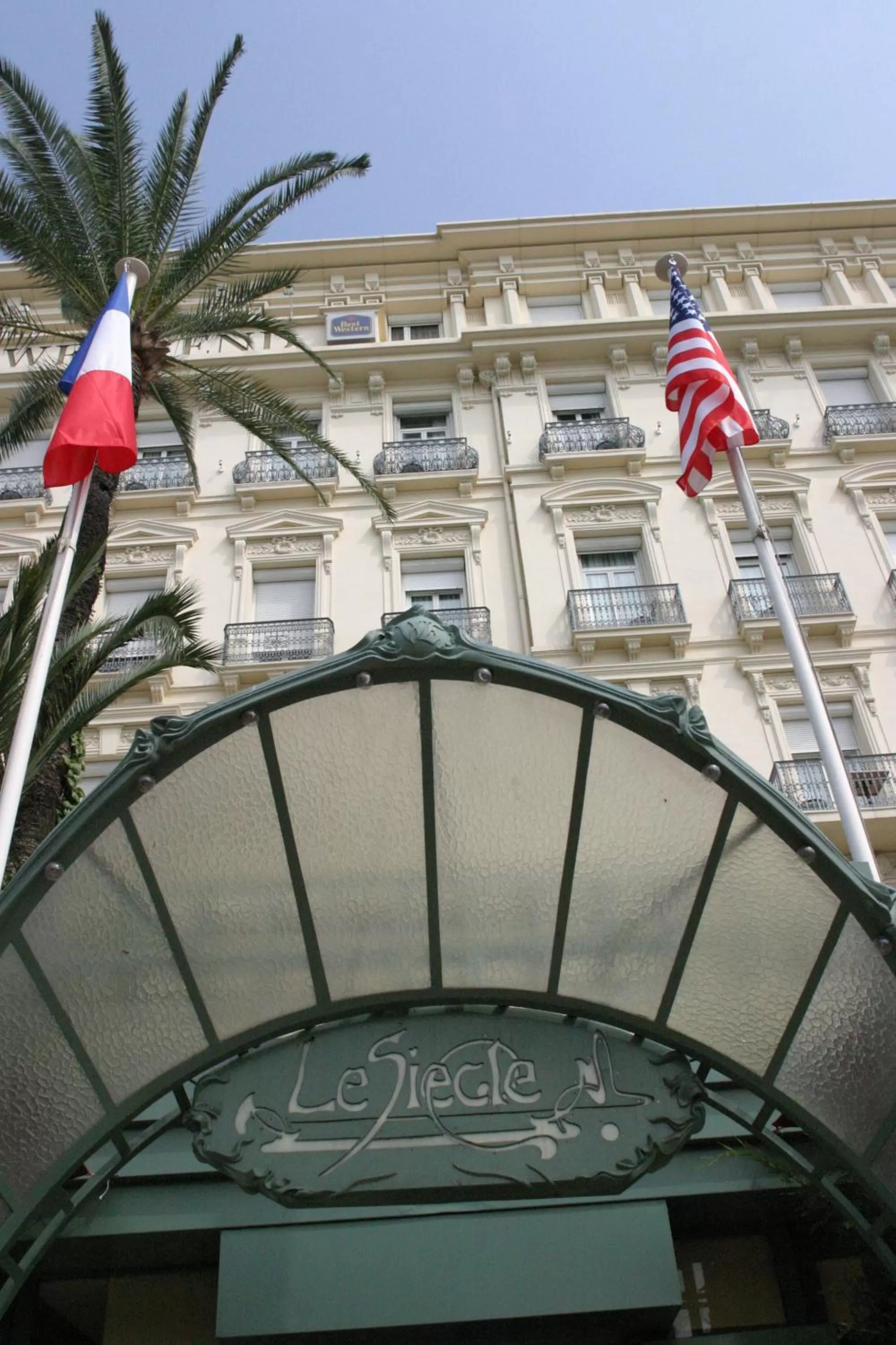 Facade/entrance in Hôtel West End Promenade