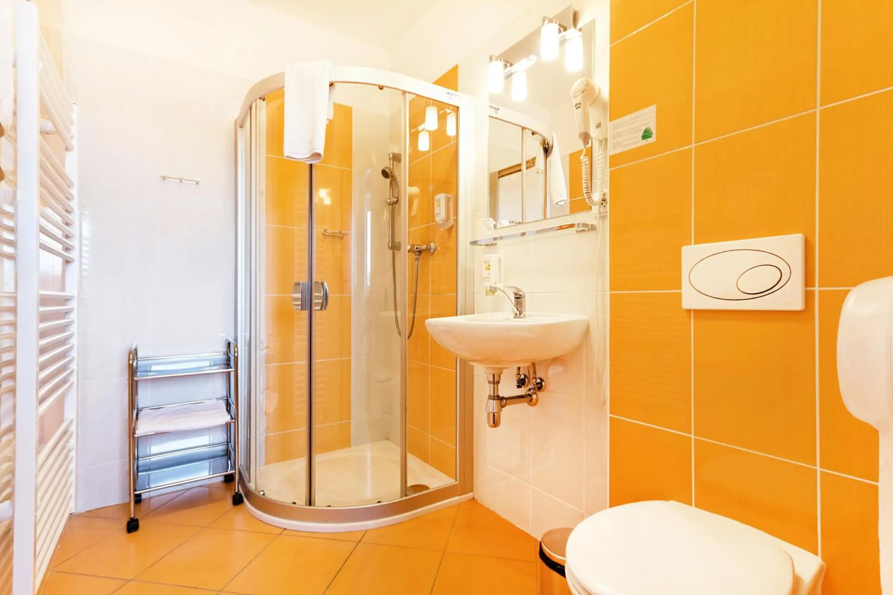 Bathroom in Hotel Senimo