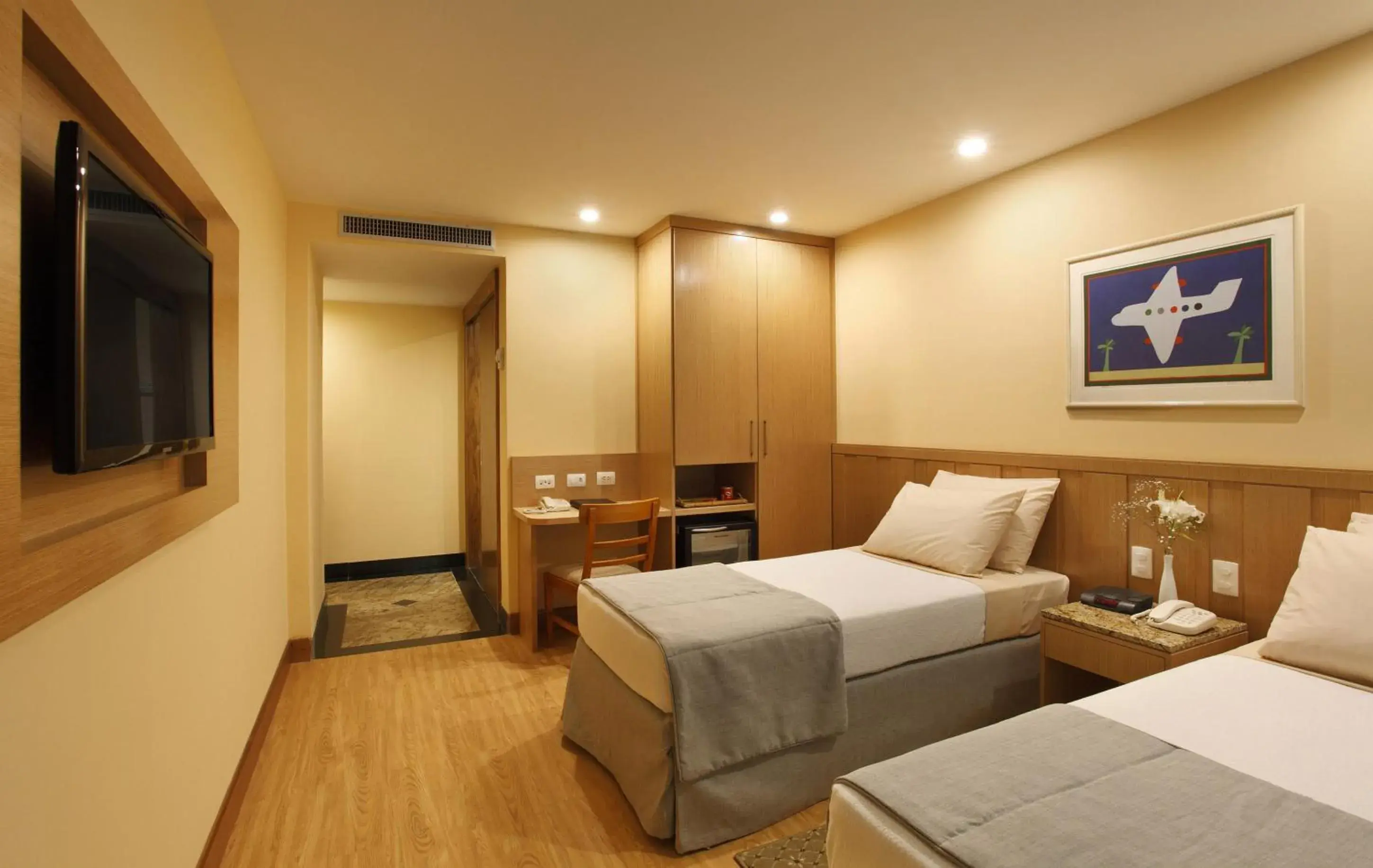 Superior Twin Room - single occupancy in Windsor Copa Hotel