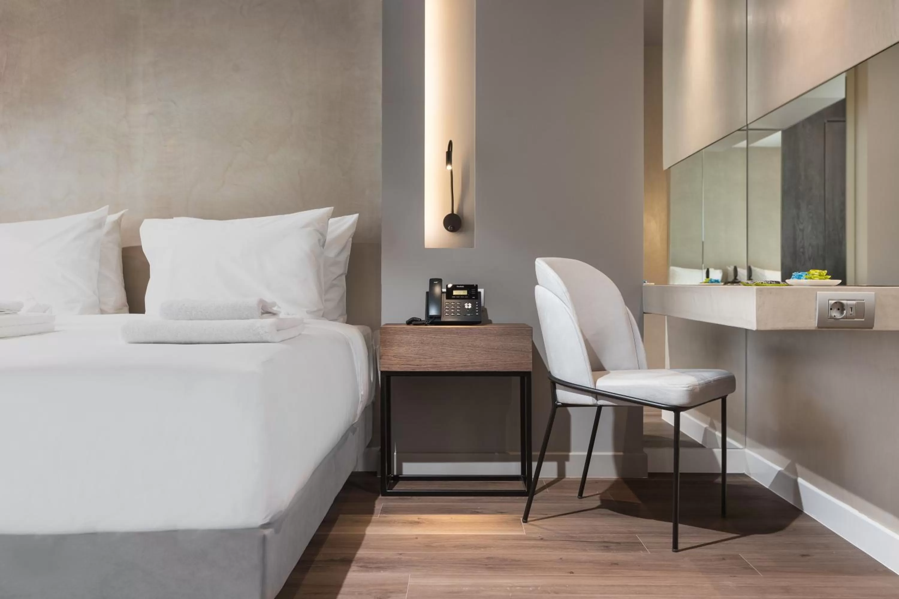 Bed in Ivis 4 Boutique Hotel