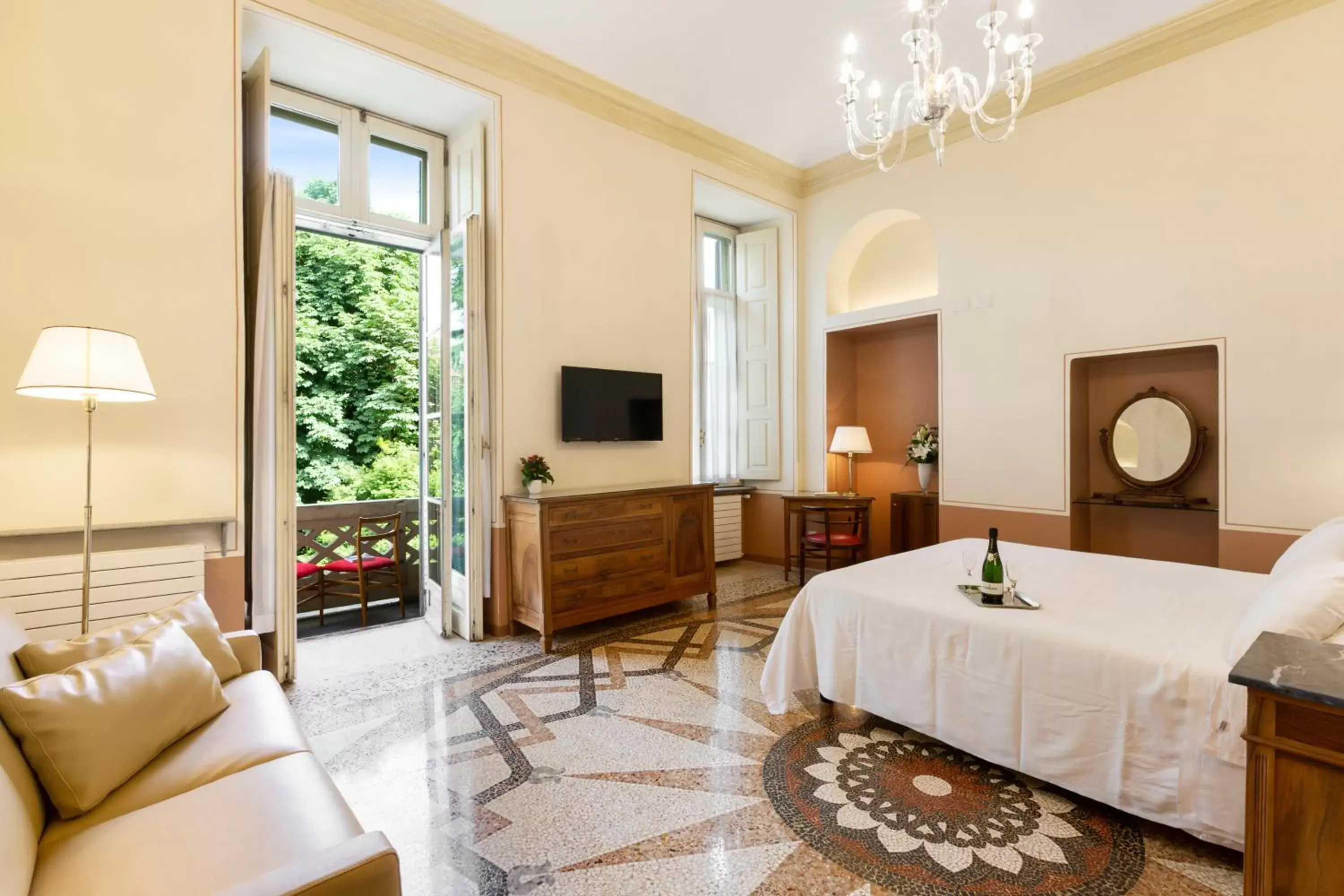 Hotel Roma e Rocca Cavour