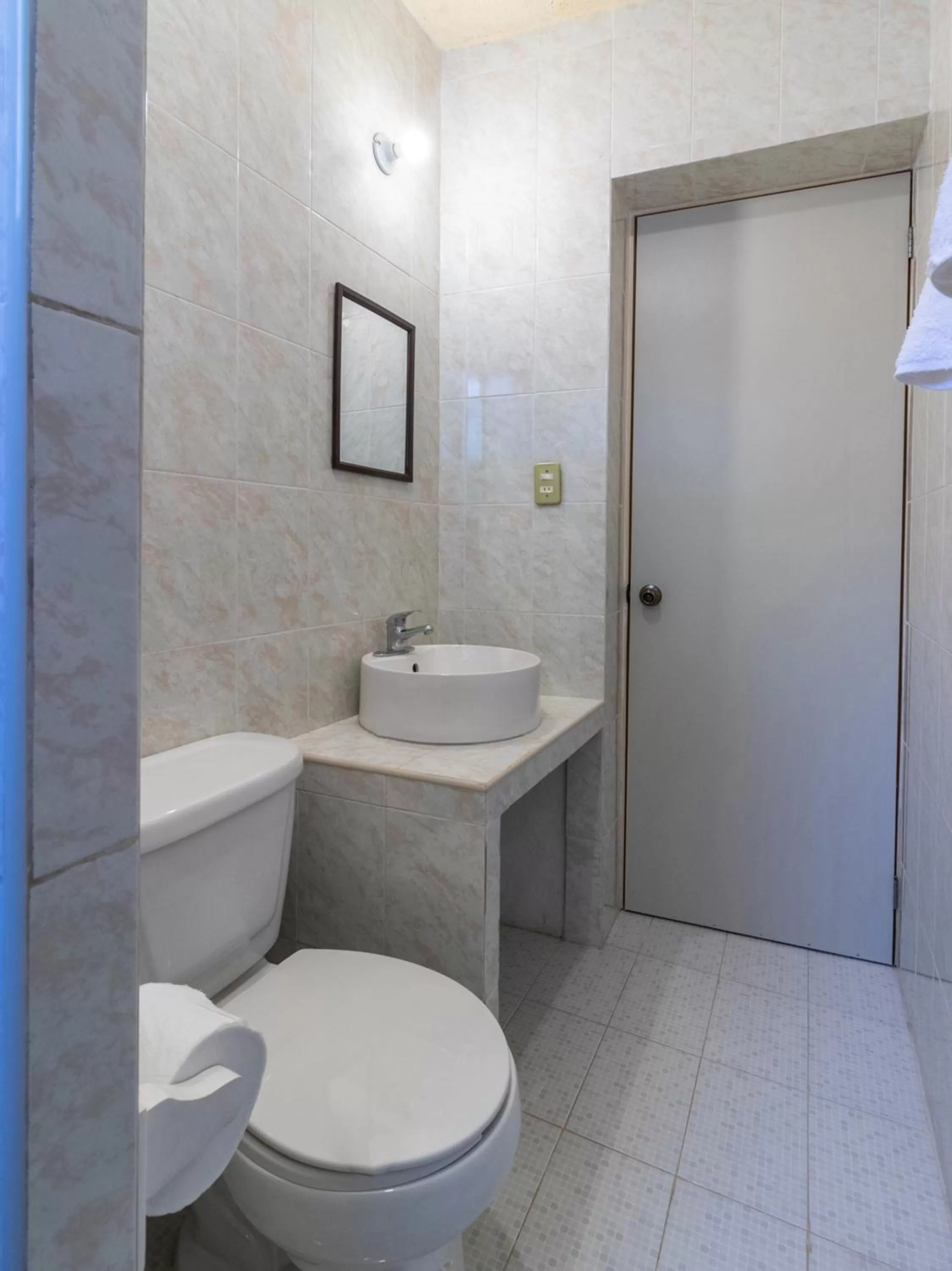 Bathroom in Hacienda Del Angel