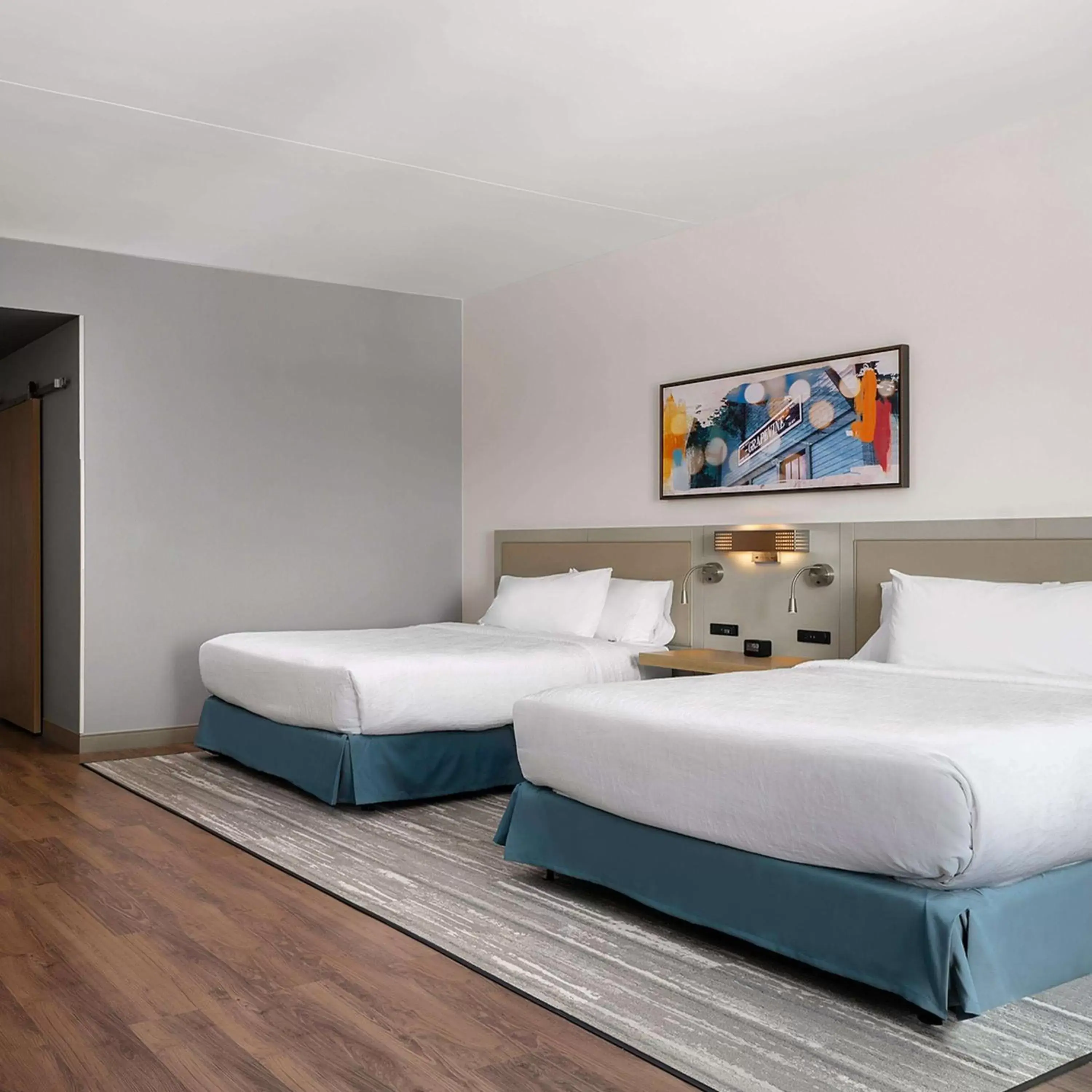Bed in Hilton Garden Inn Grapevine At Silverlake Crossing, Tx Bed in Hilton Garden Inn Grapevine At Silverlake Crossing, Tx