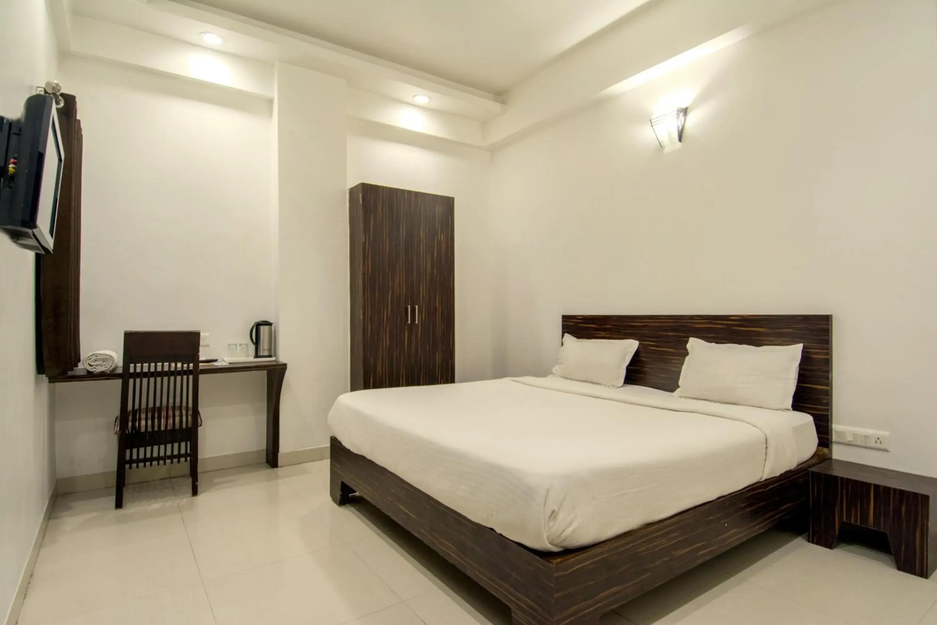 Bedroom, Bed in Hotel Metropolitan