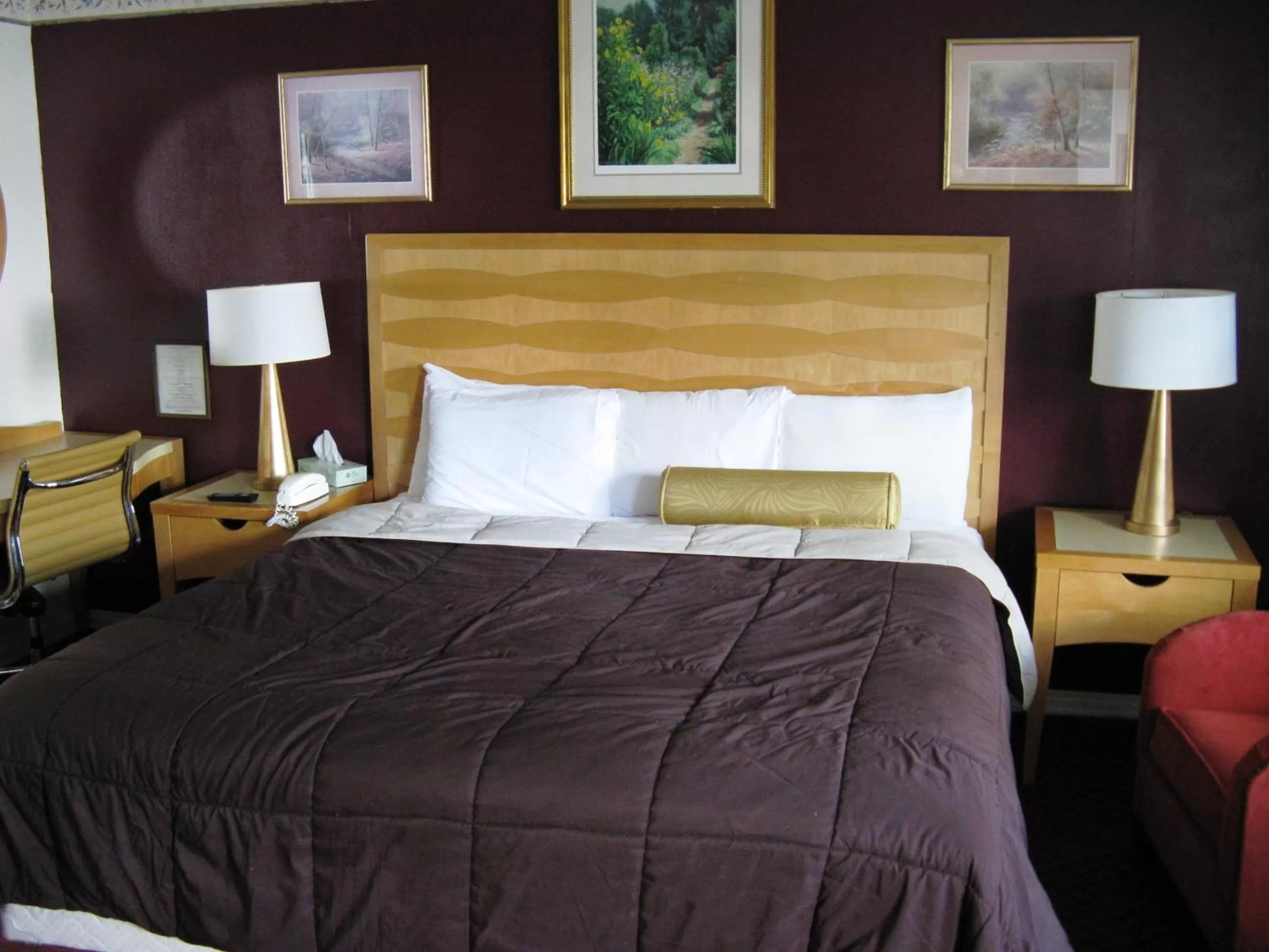 Bed in Northside Motel - Williamstown