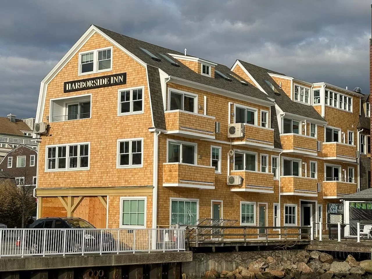 Property Building in Harborside Inn