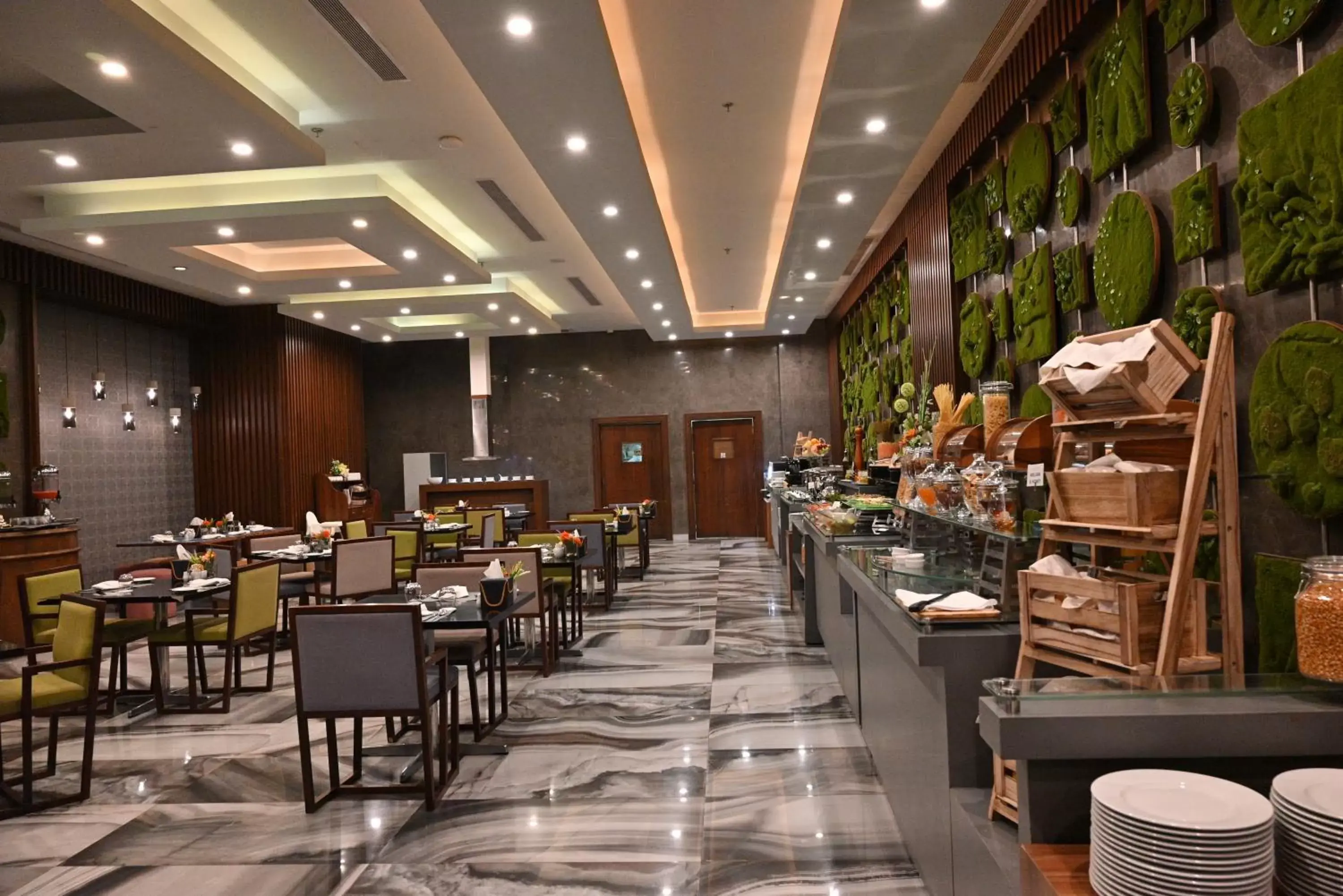 Restaurant/Places to Eat in Q Suites Jeddah by EWA - Managed by HMH