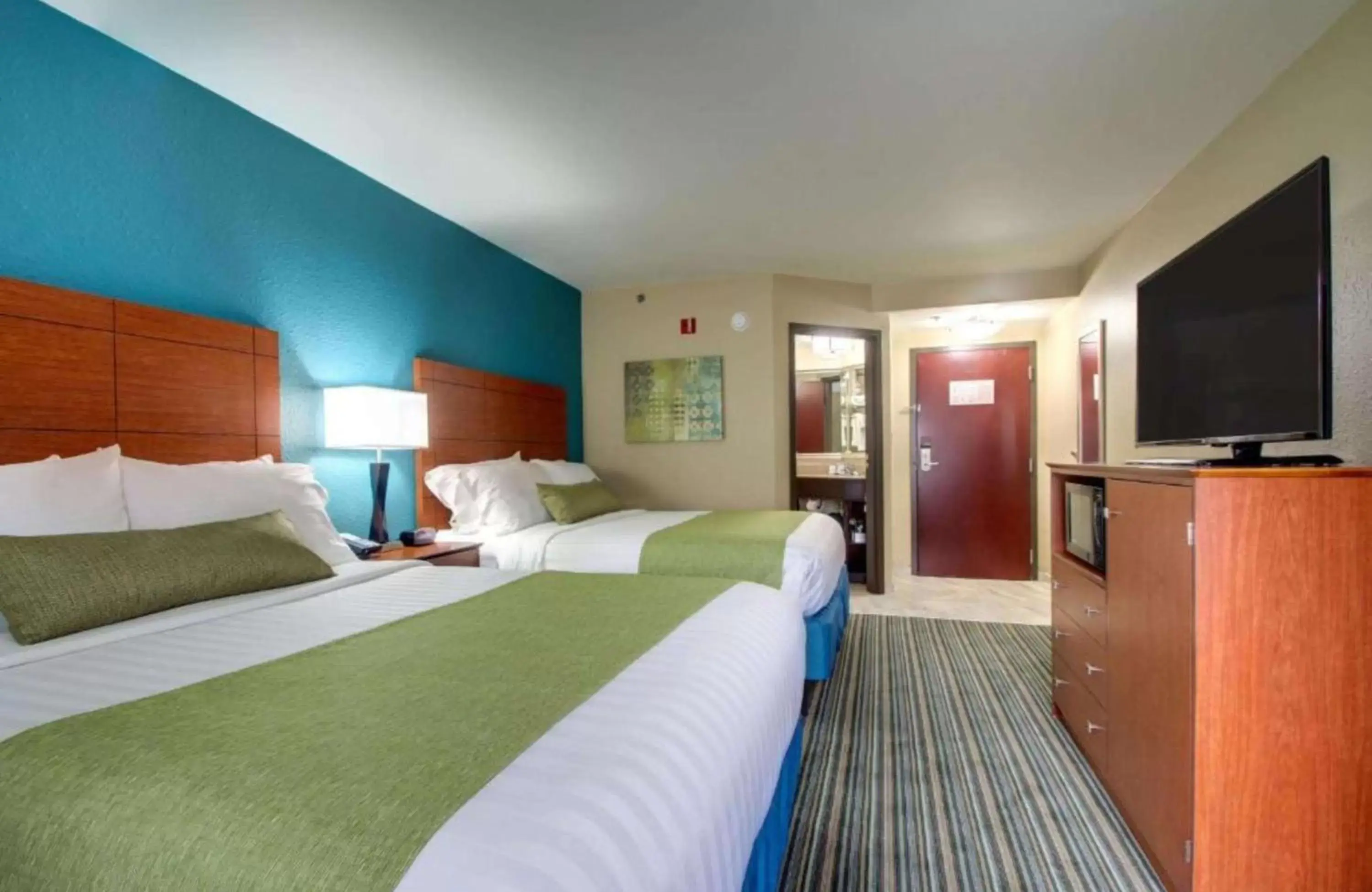 Bedroom, Bed in Best Western Eagles Inn Bedroom, Bed in Best Western Eagles Inn