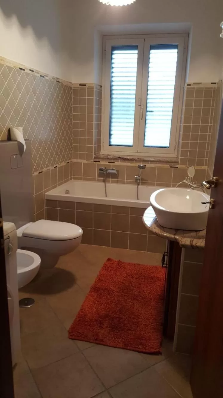 Property building in IL PARADISO