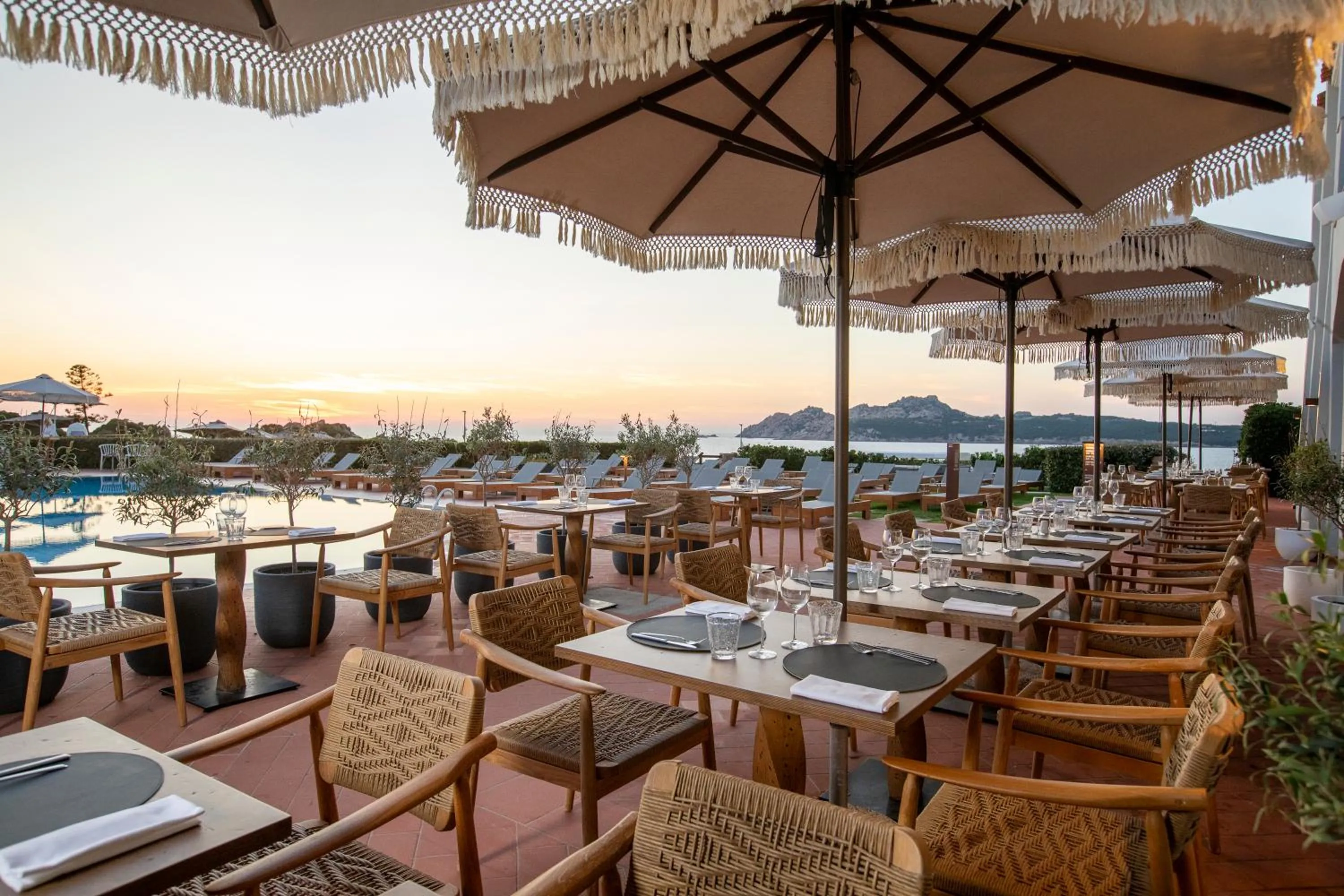 Restaurant/places to eat in Mangia's Santa Teresa Sardinia, Curio Collection by Hilton