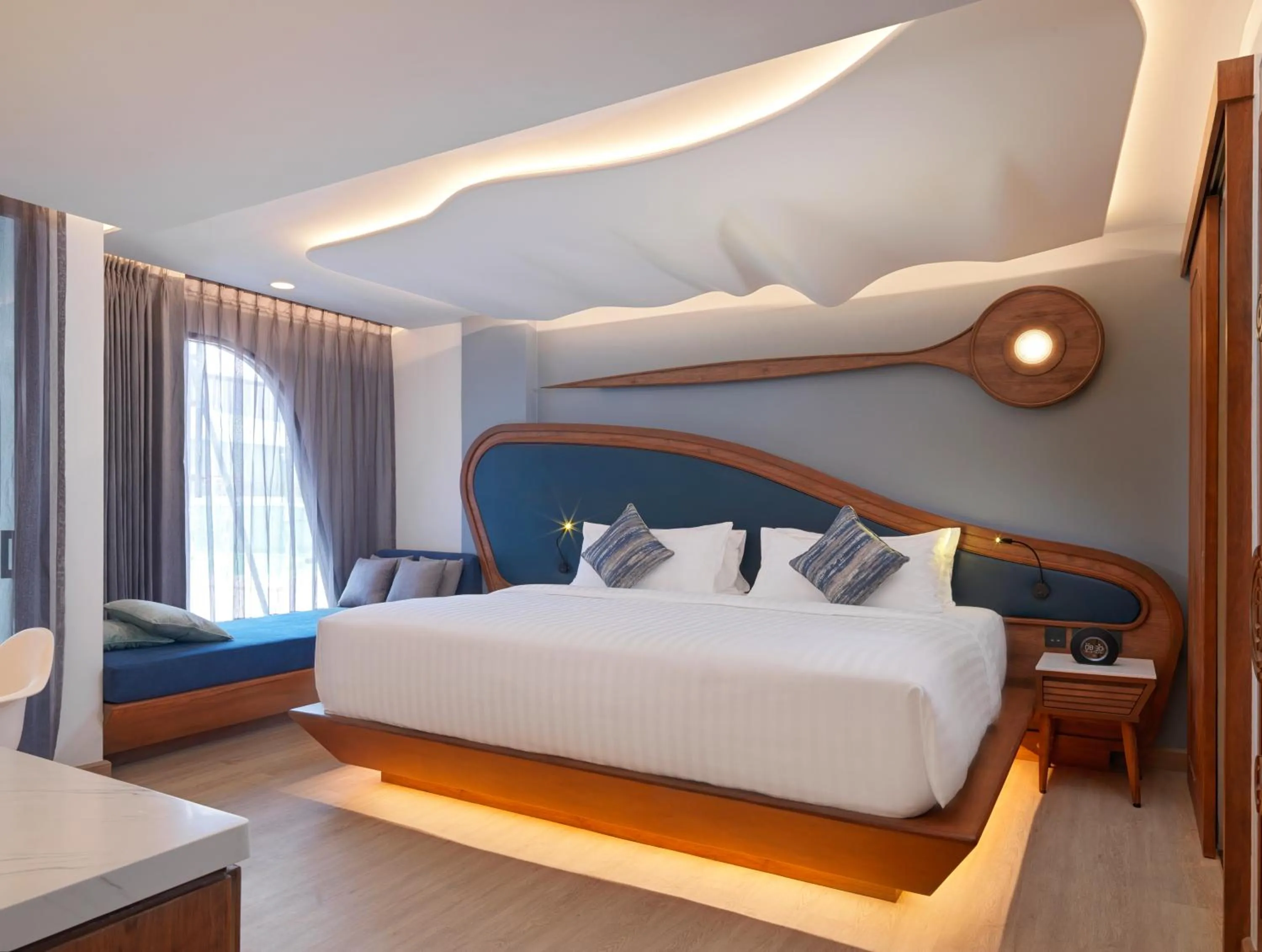 Bed in The Oceanic Sportel Phuket - SHA Extra Plus
