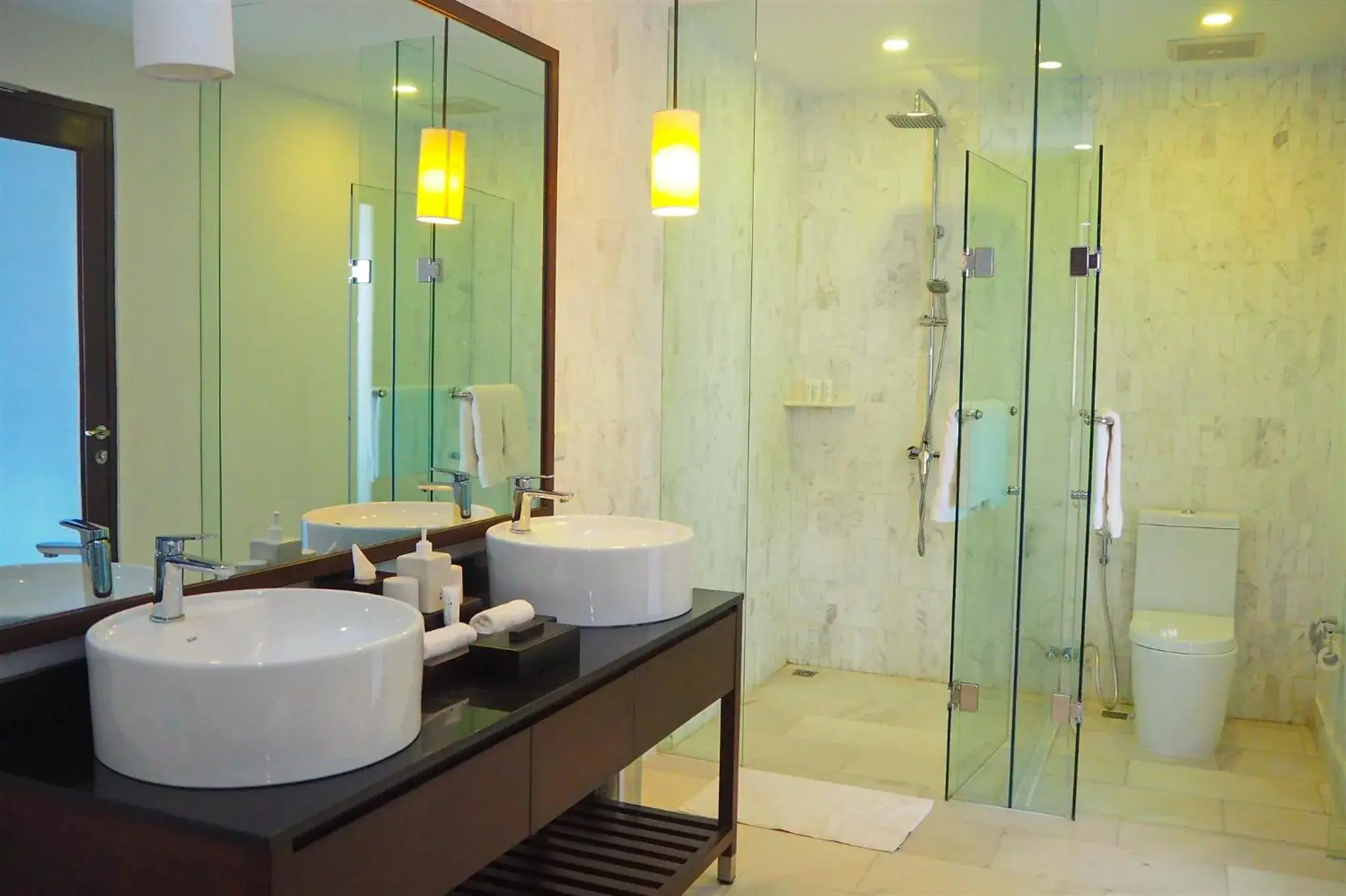 Photo of the whole room, Bathroom in Montigo Resort Nongsa