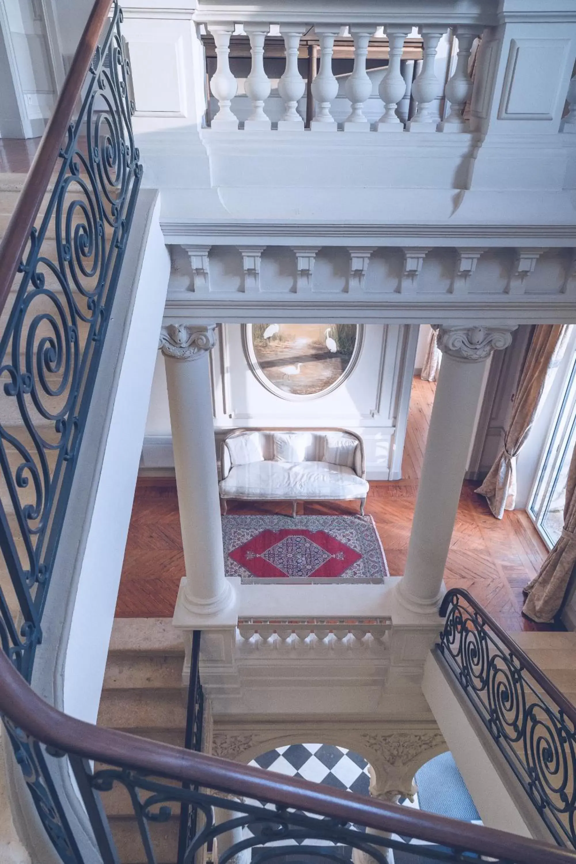 Lobby or reception in Château Grattequina Hôtel