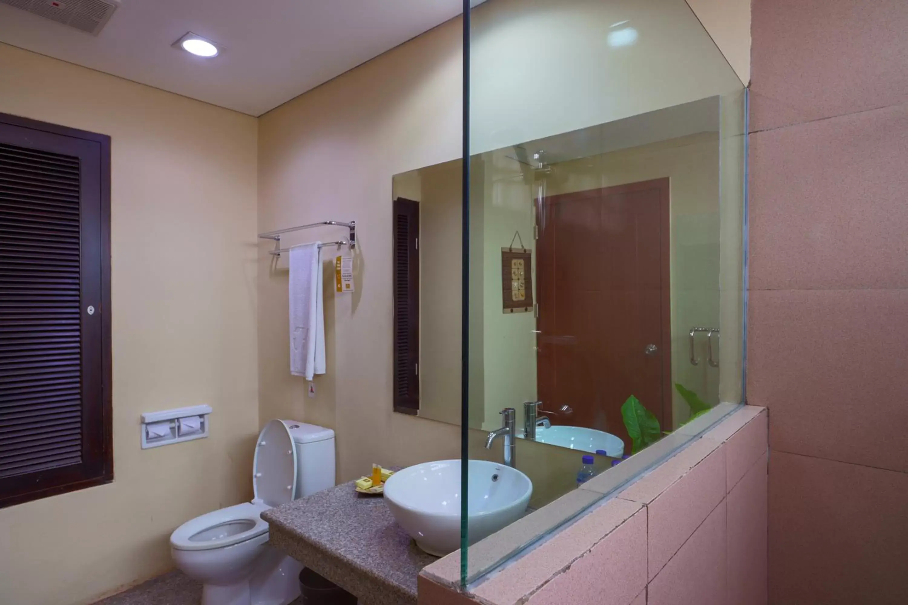 Bathroom in The Jayakarta Suites Komodo Flores