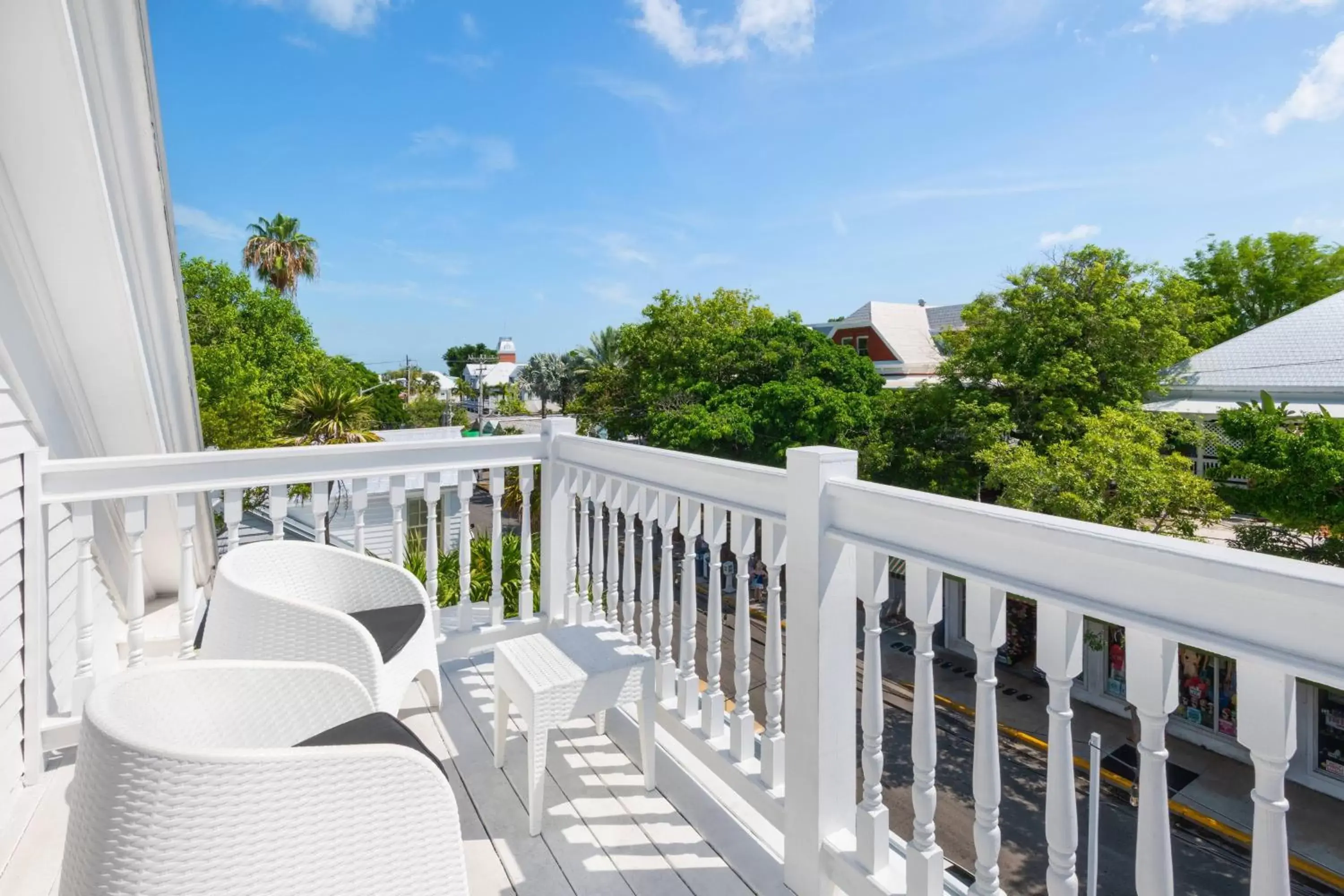 Bedroom, Balcony/Terrace in The Saint Hotel Key West, Autograph Collection