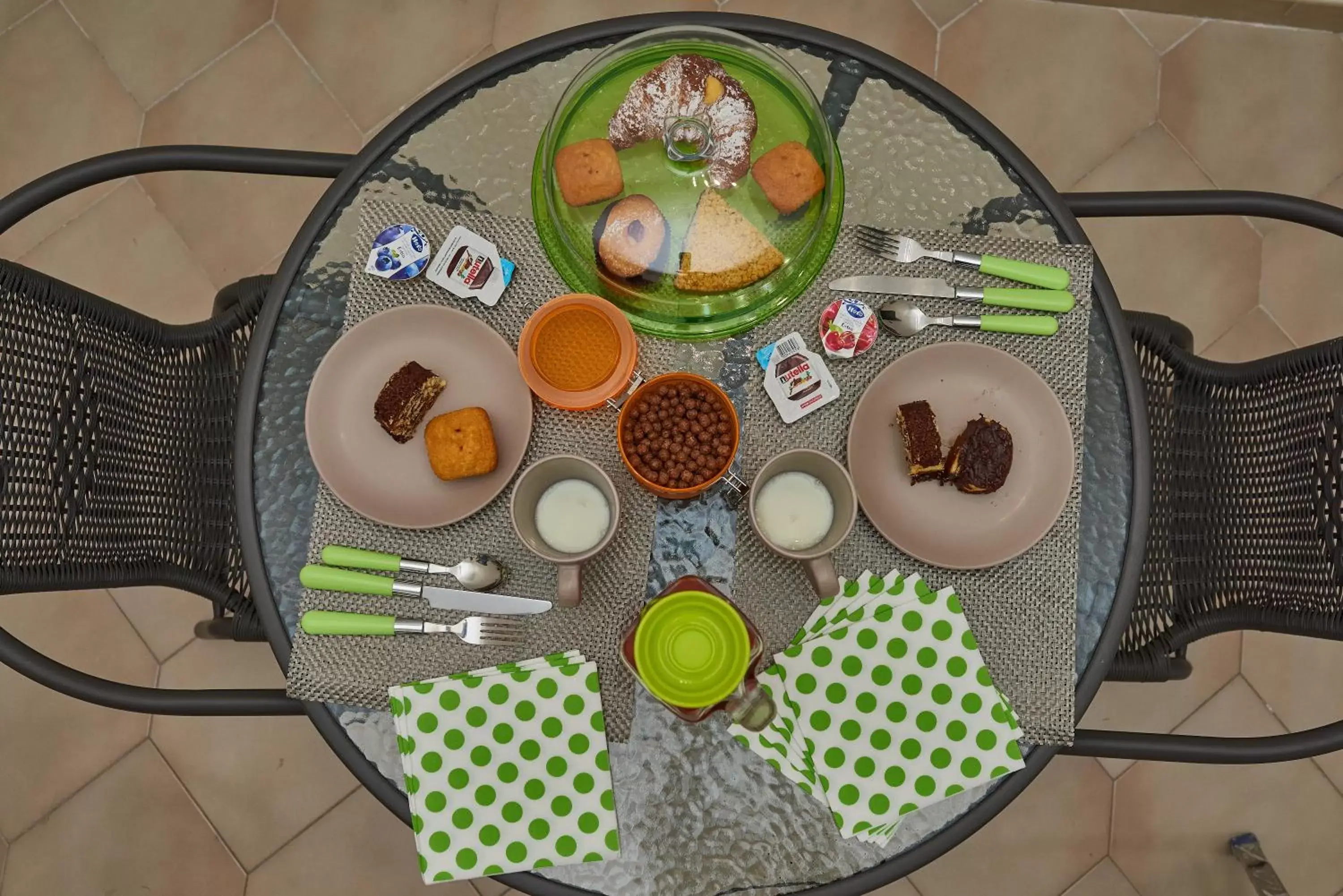 Food close-up, Breakfast in B&B station