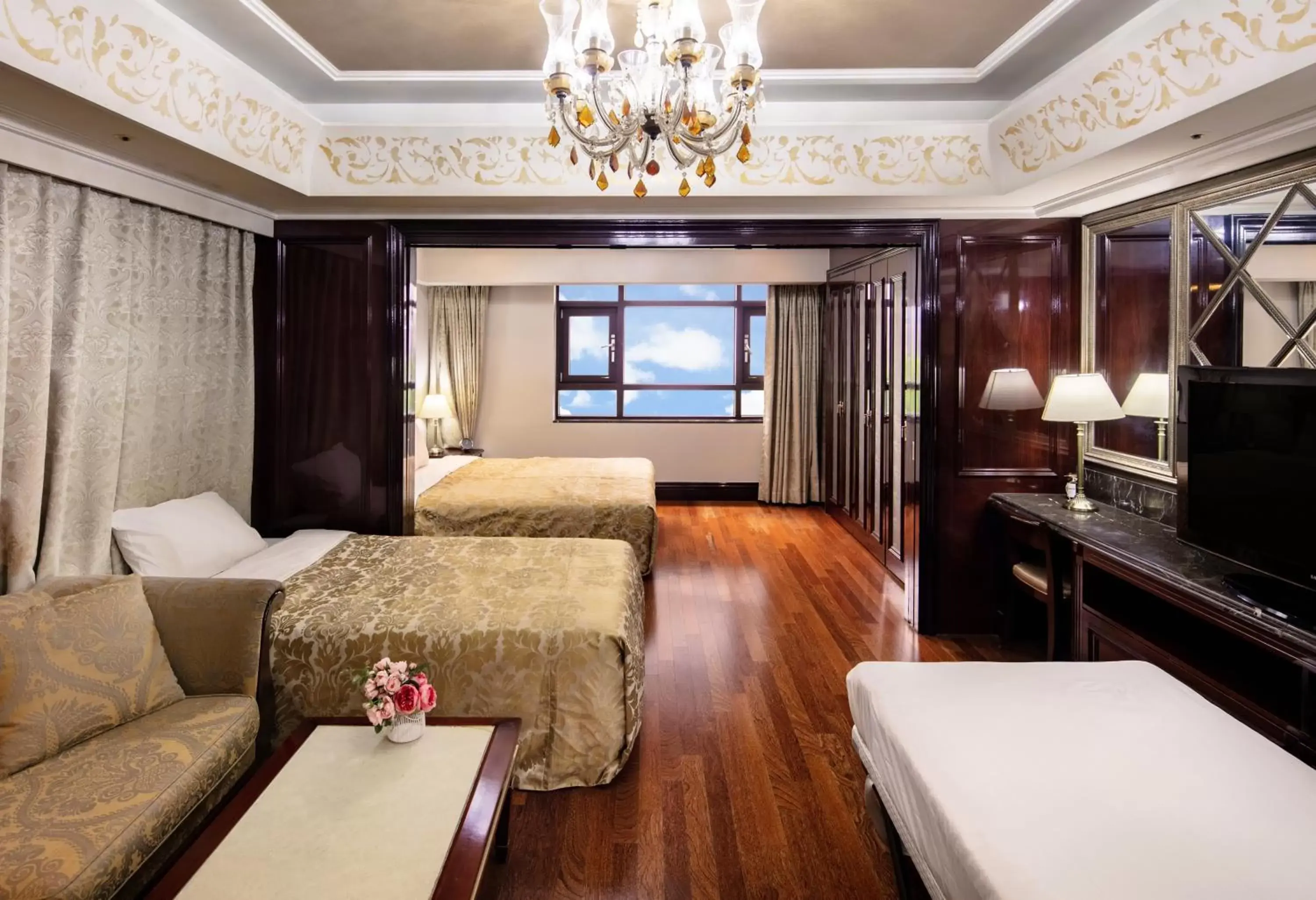 Quadruple Room (randomly assigned bed type) in Gangnam Artnouveau City