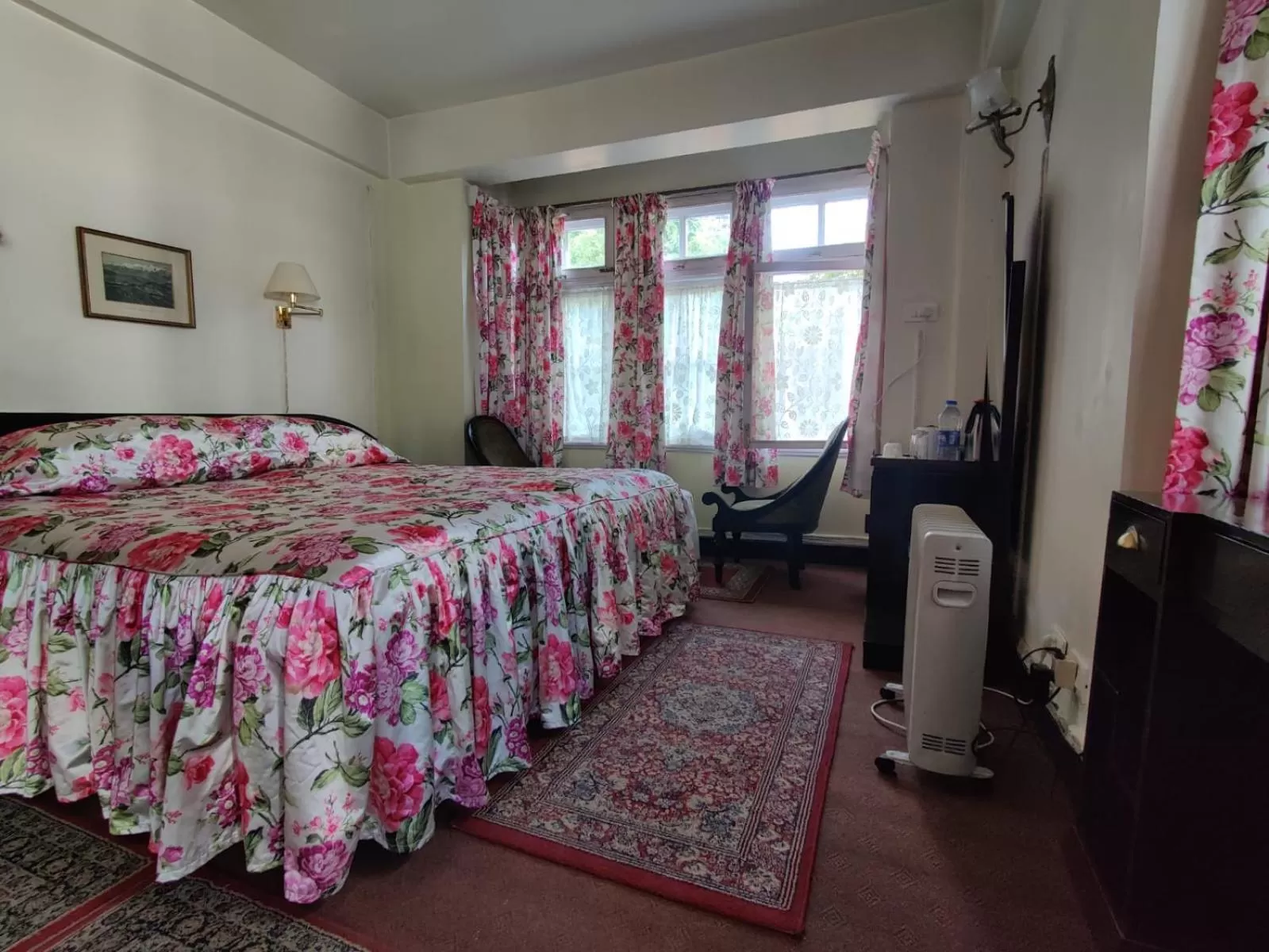 Bedroom in Windamere Hotel - A Colonial Heritage